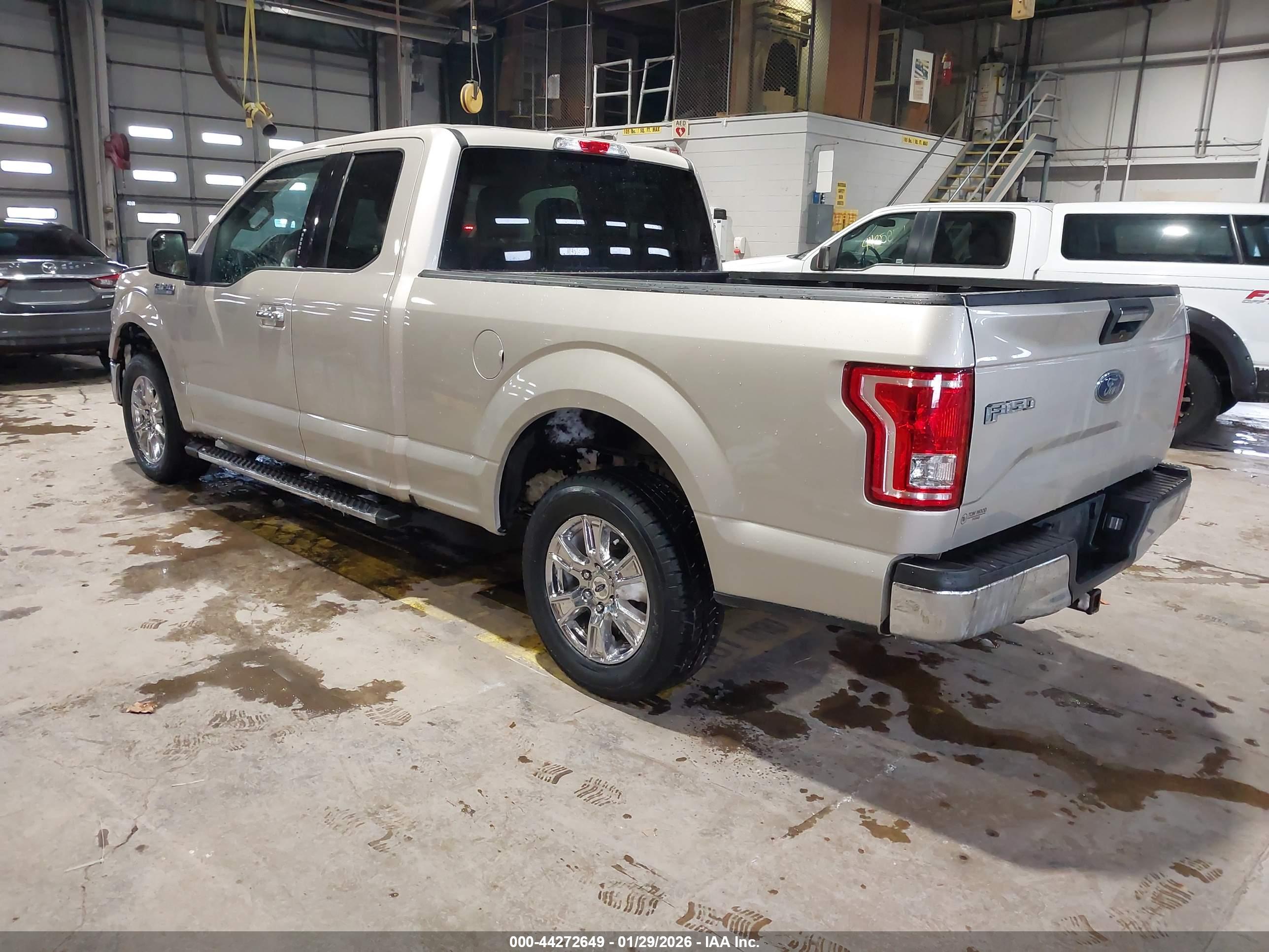 FORD F-150 image 3