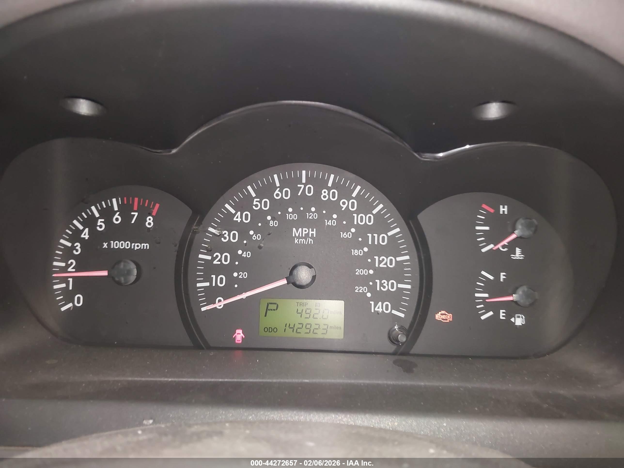 KIA SPECTRA image 7