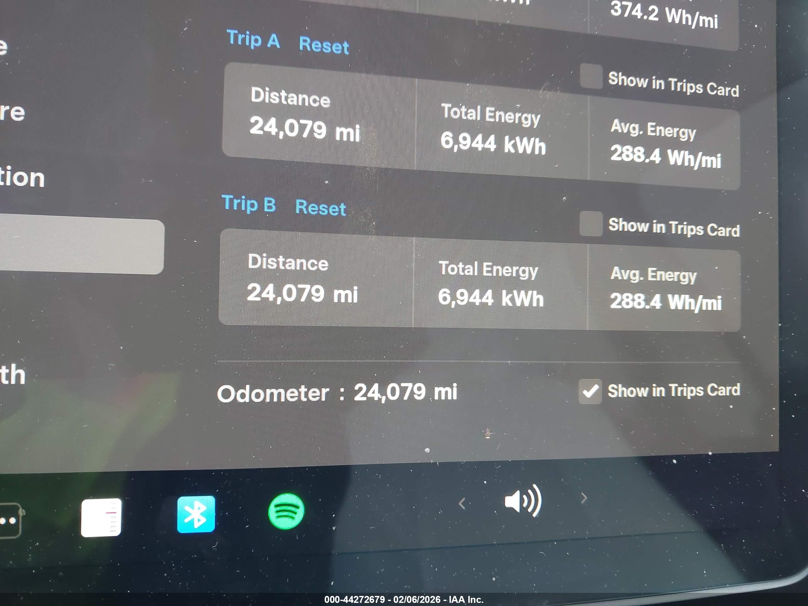 TESLA MODEL image 7