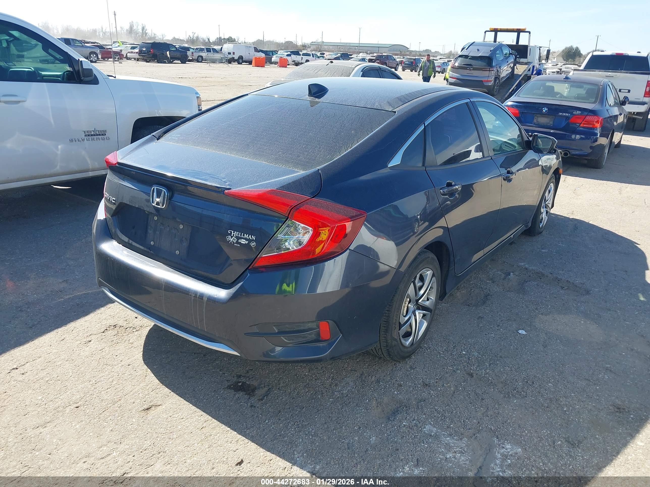 HONDA CIVIC image 4