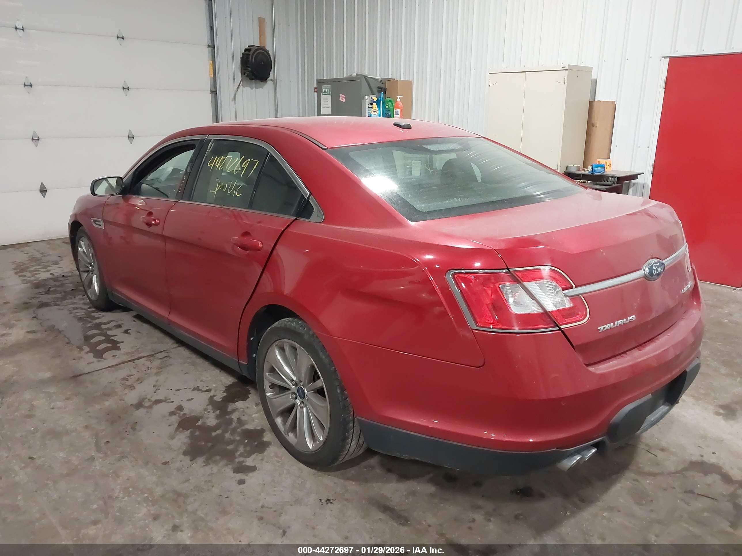 FORD TAURUS image 3