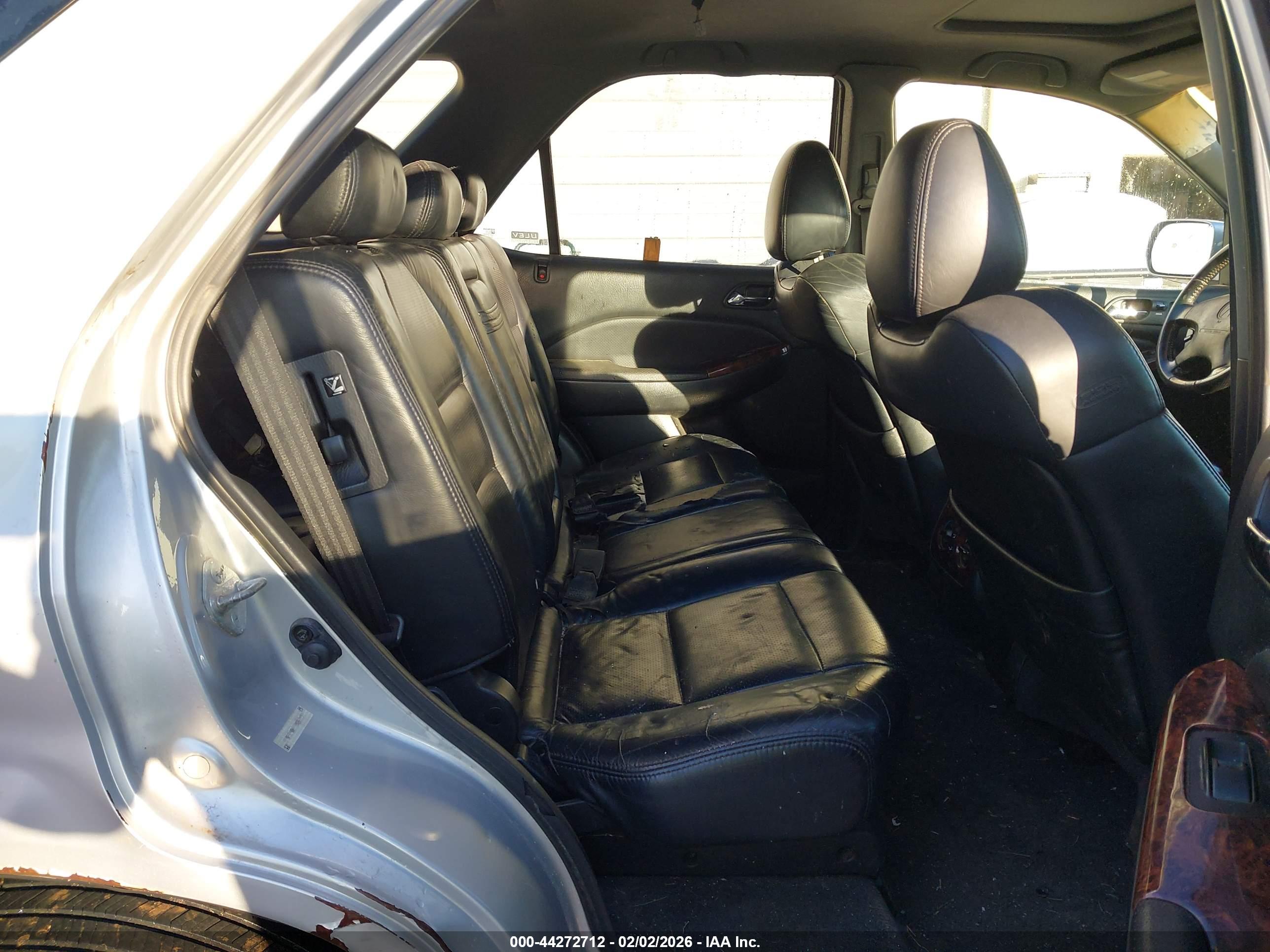 ACURA MDX image 8