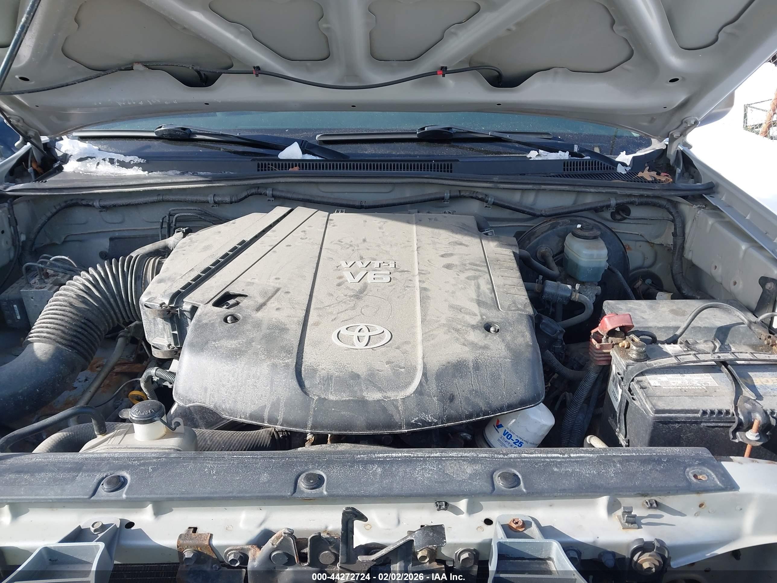 TOYOTA TACOMA image 10