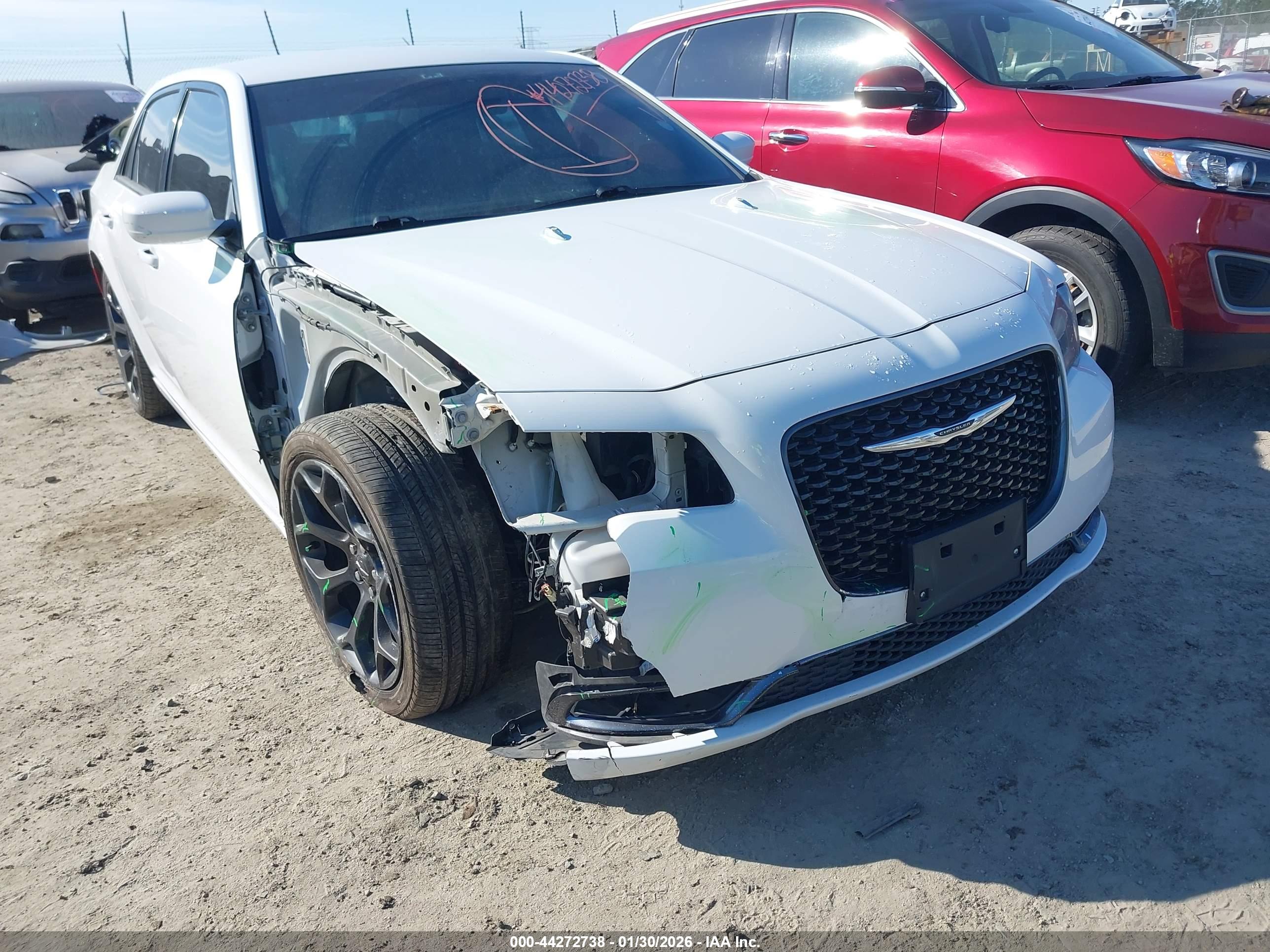 CHRYSLER 300 image 6