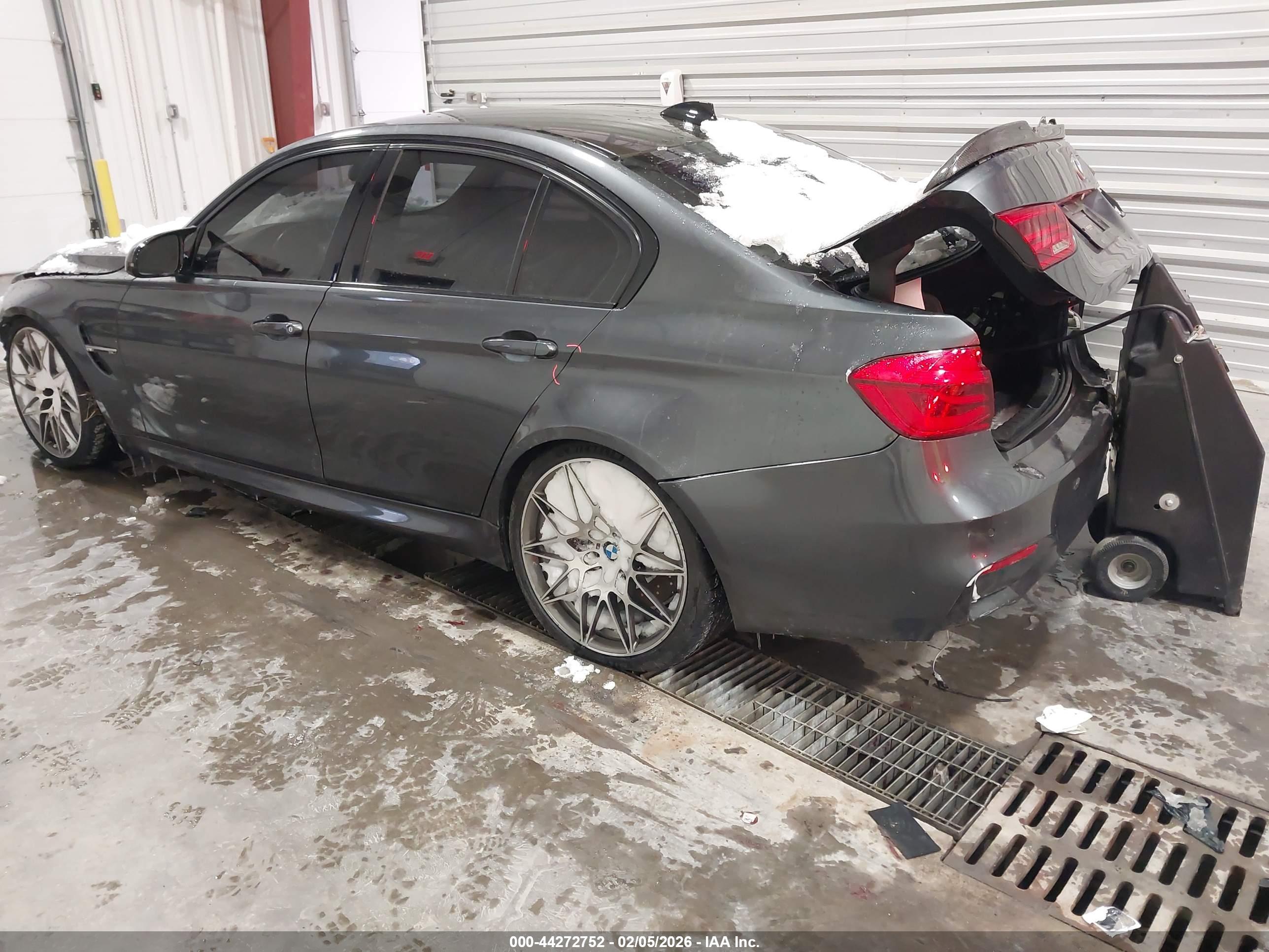 BMW M3 image 3