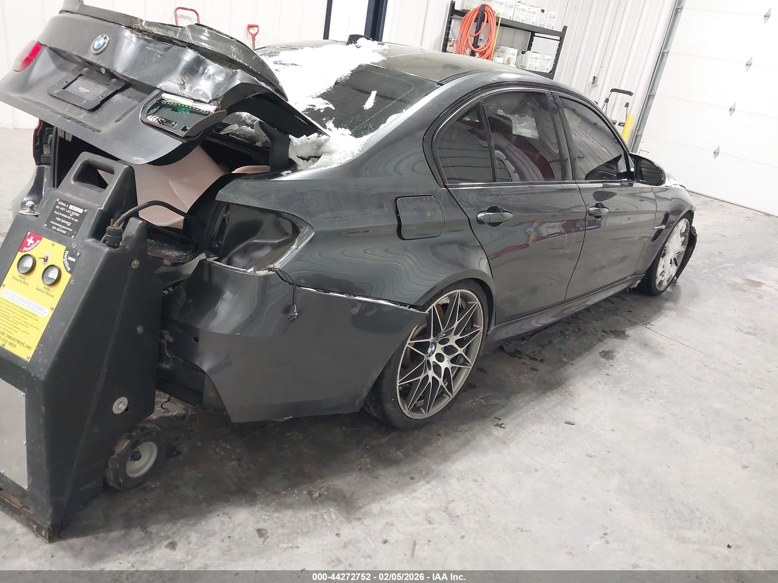 BMW M3 image 4