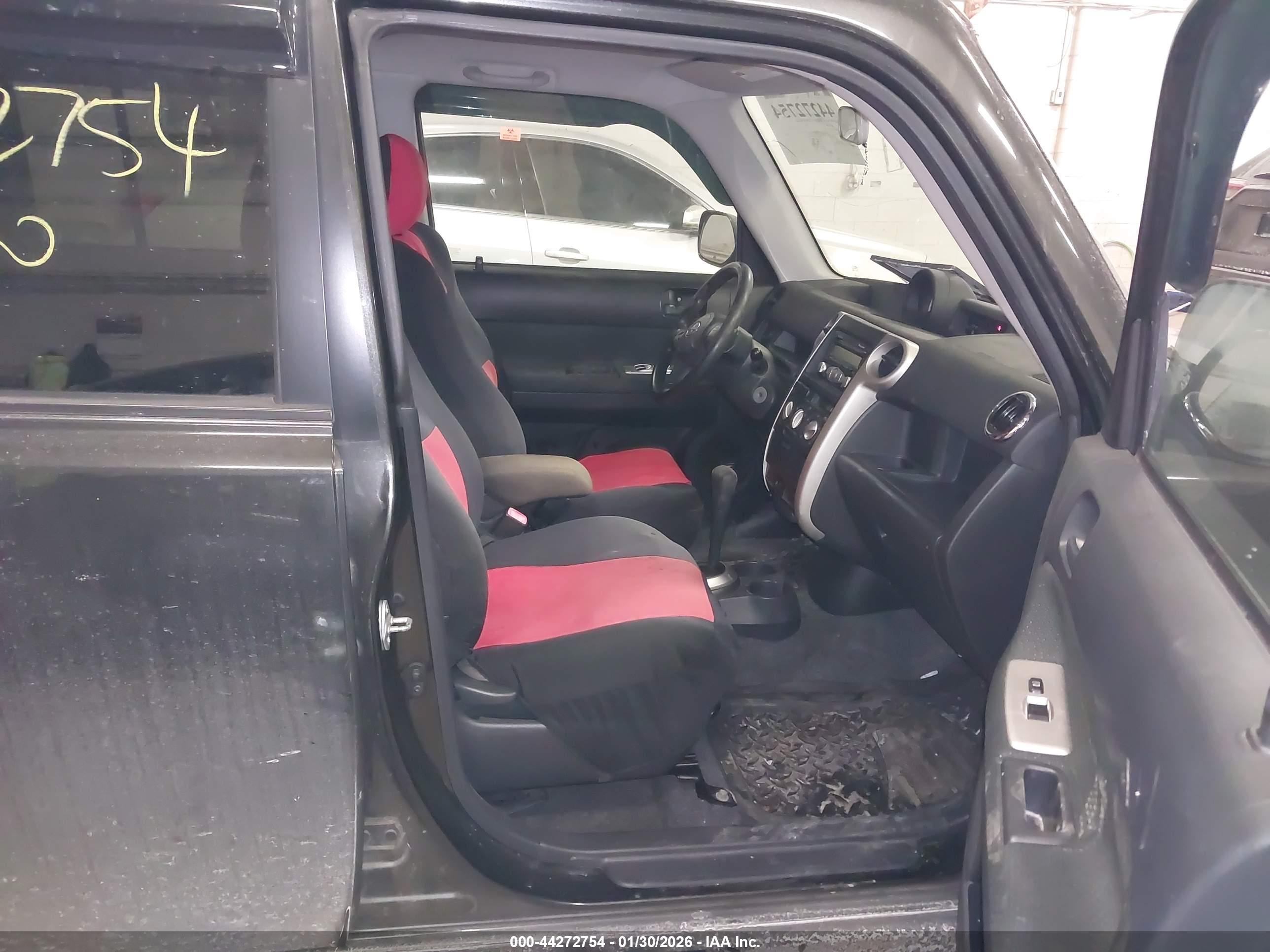SCION XB image 5