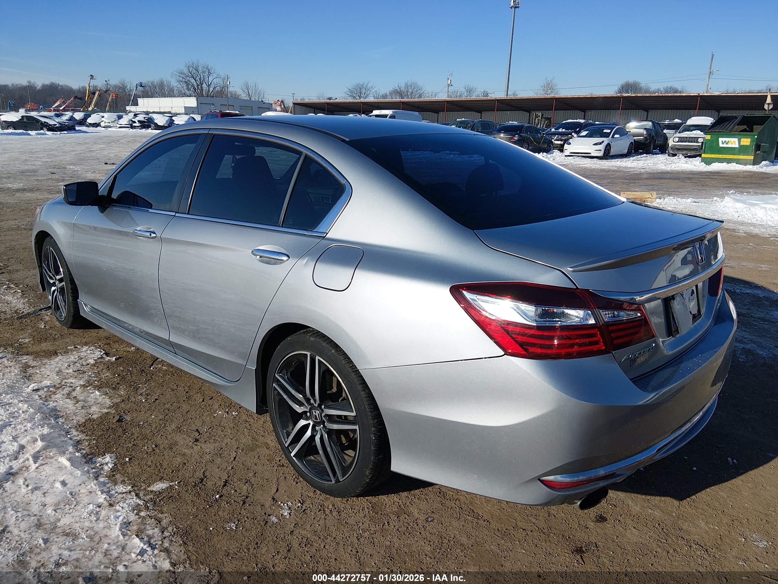 HONDA ACCORD image 3