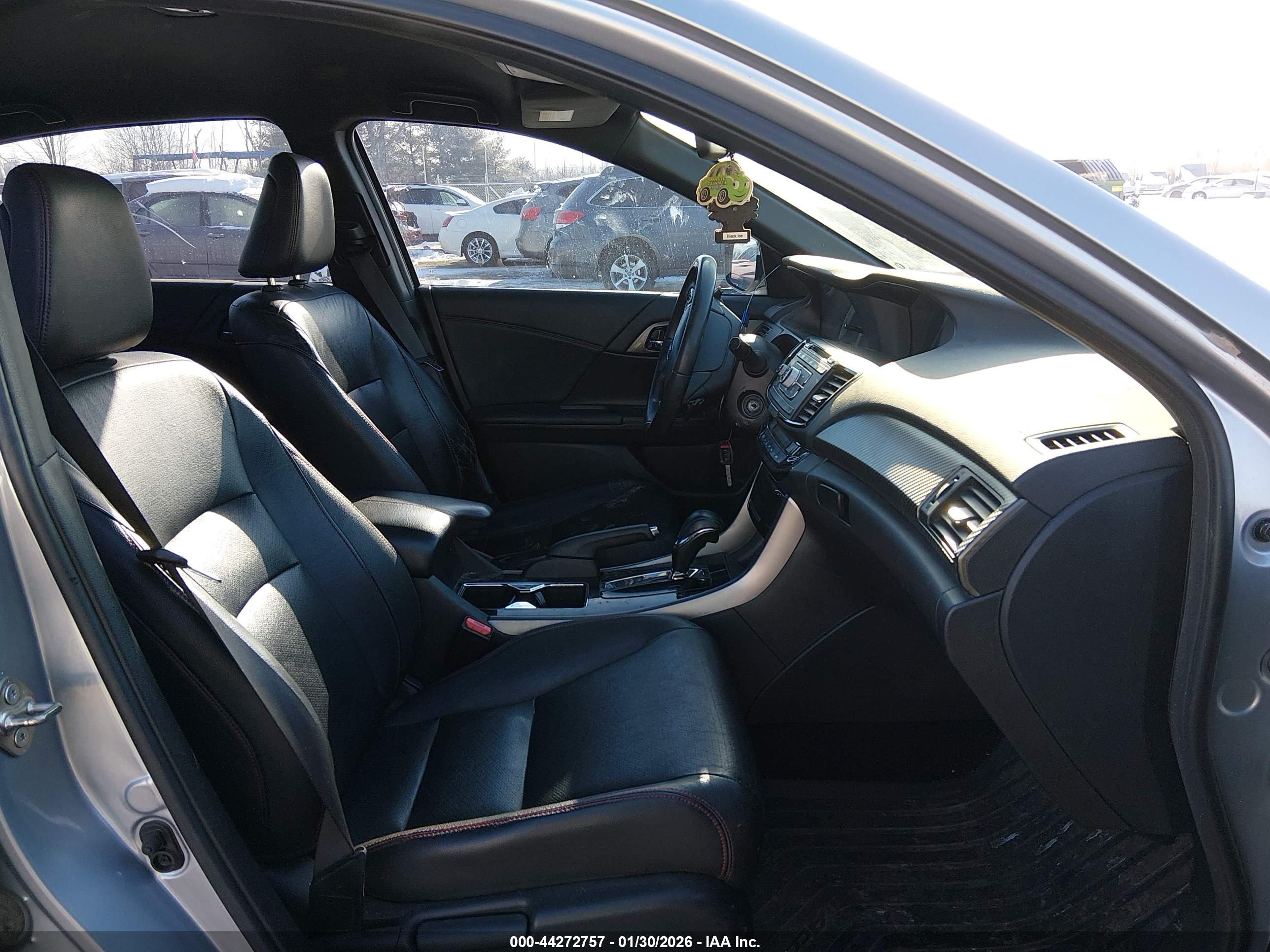 HONDA ACCORD image 5