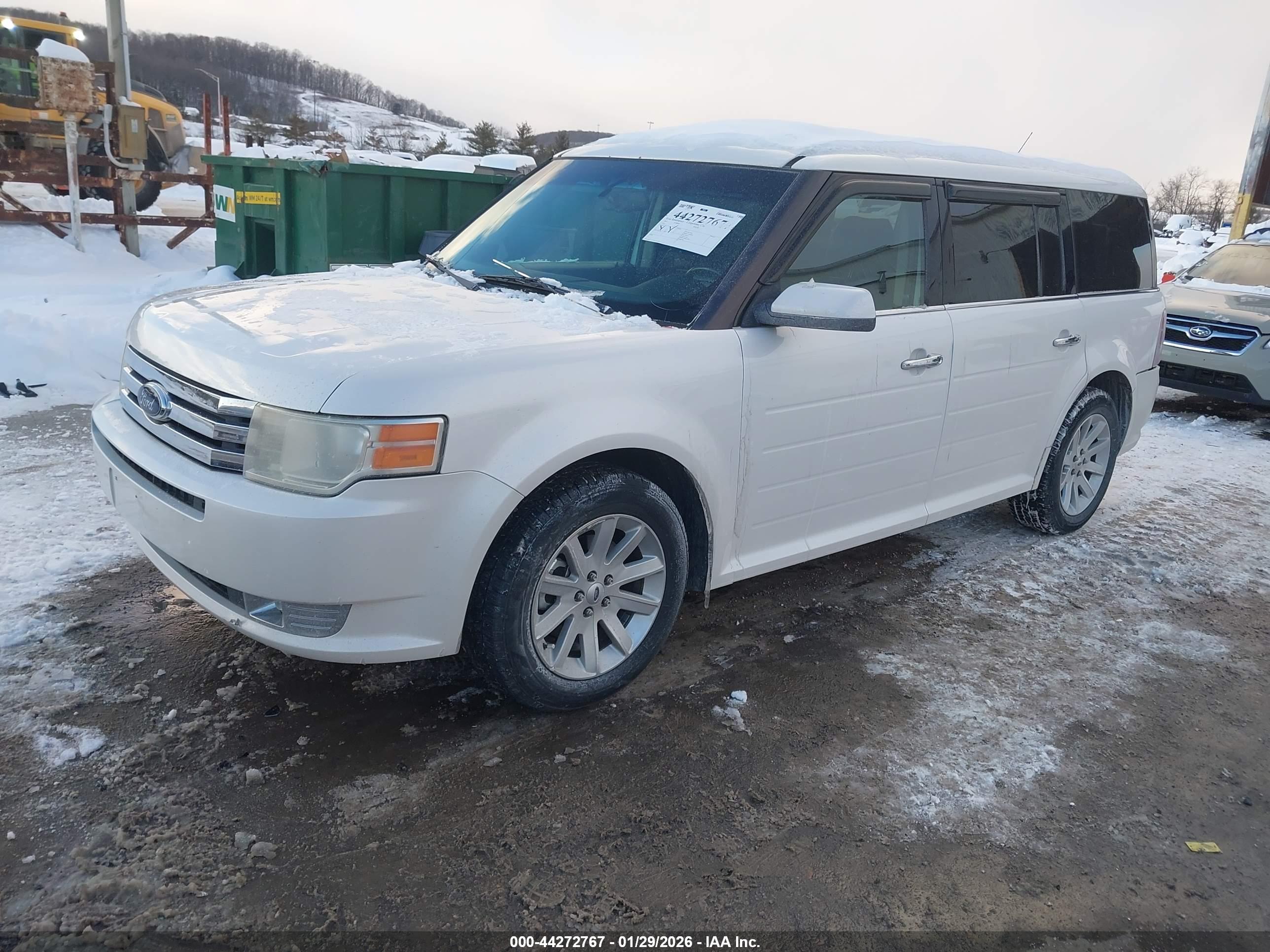 FORD FLEX image 2