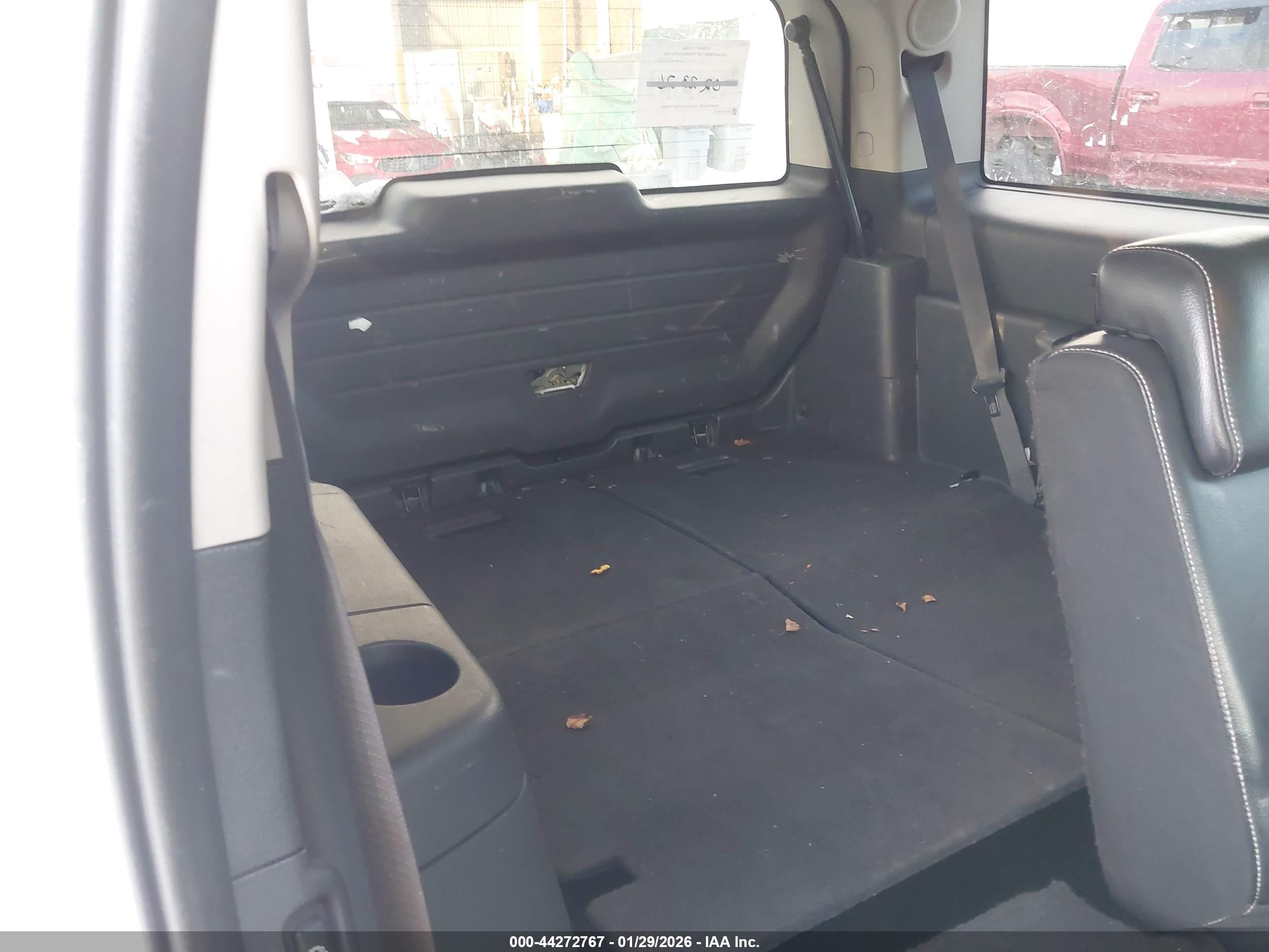 FORD FLEX image 8