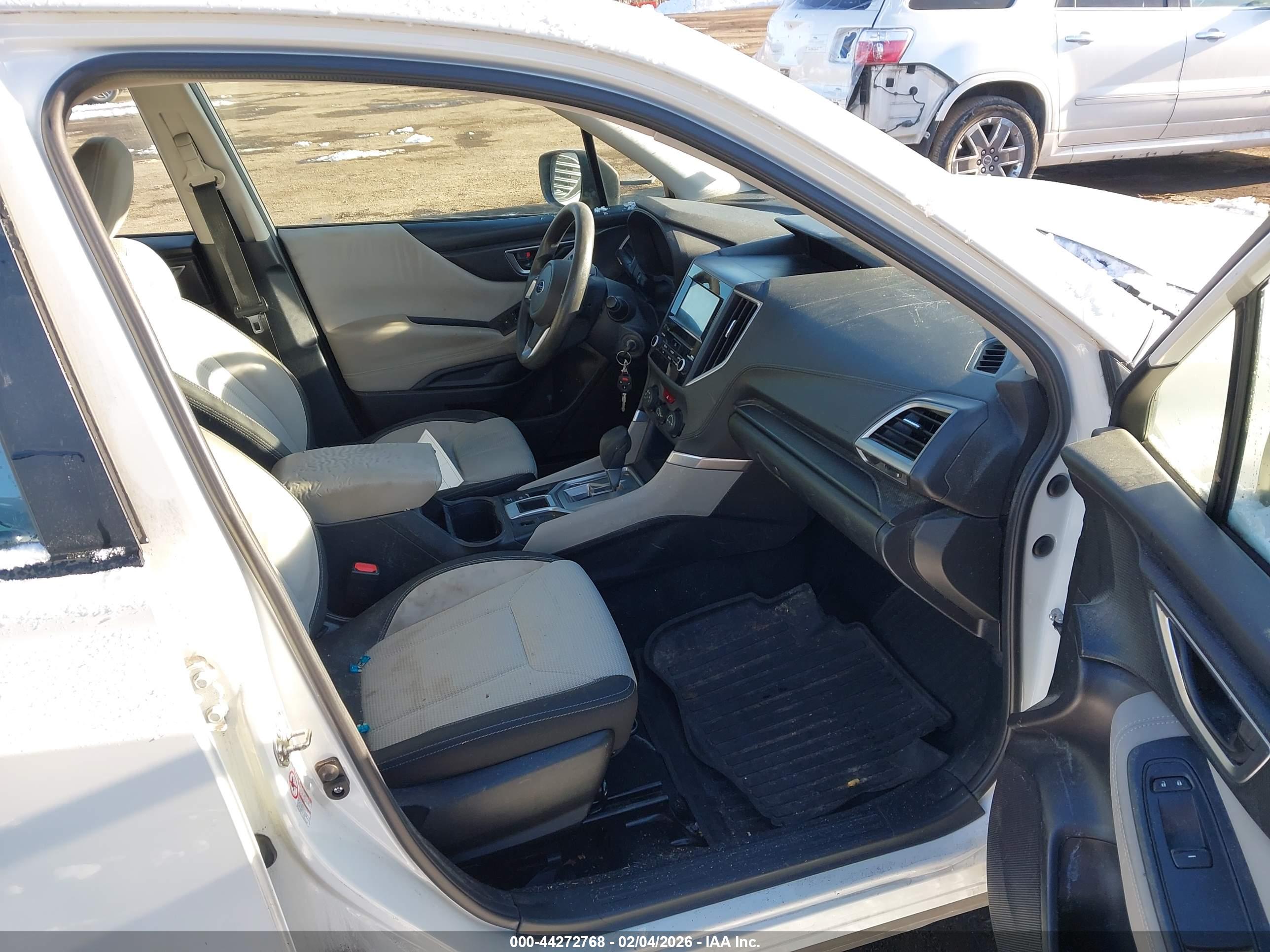 SUBARU FORESTER image 5
