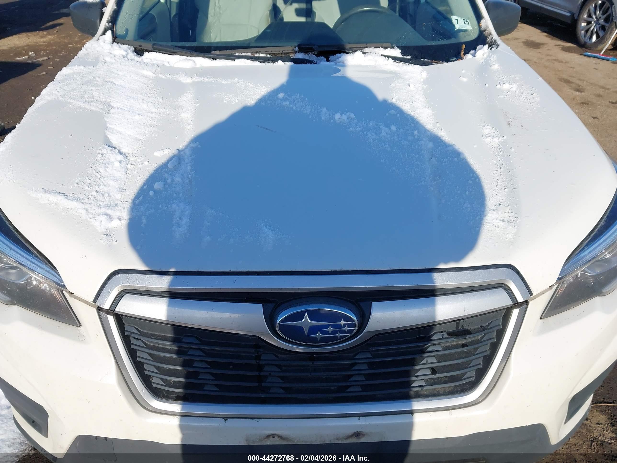 SUBARU FORESTER image 6