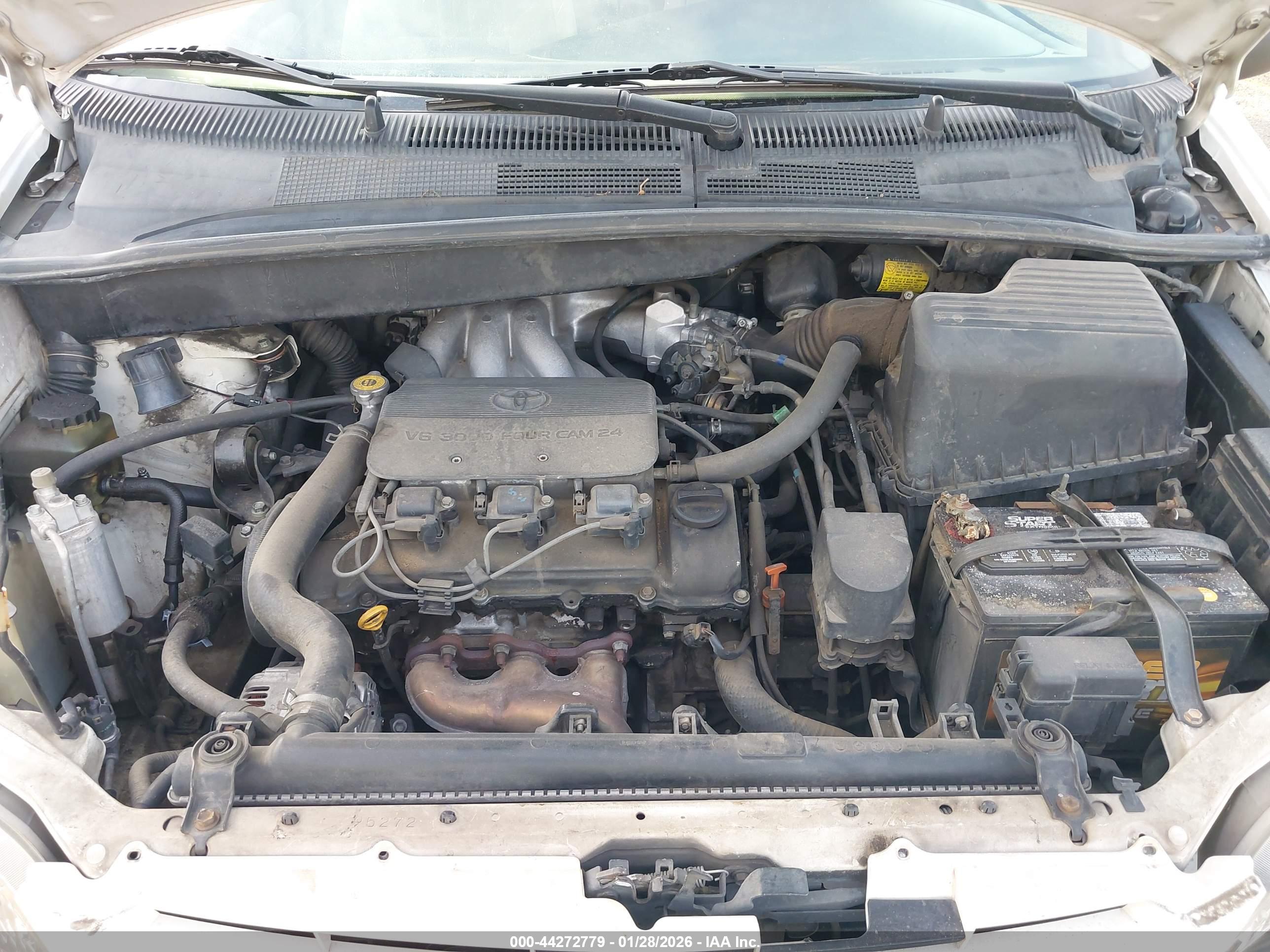 TOYOTA SIENNA image 10