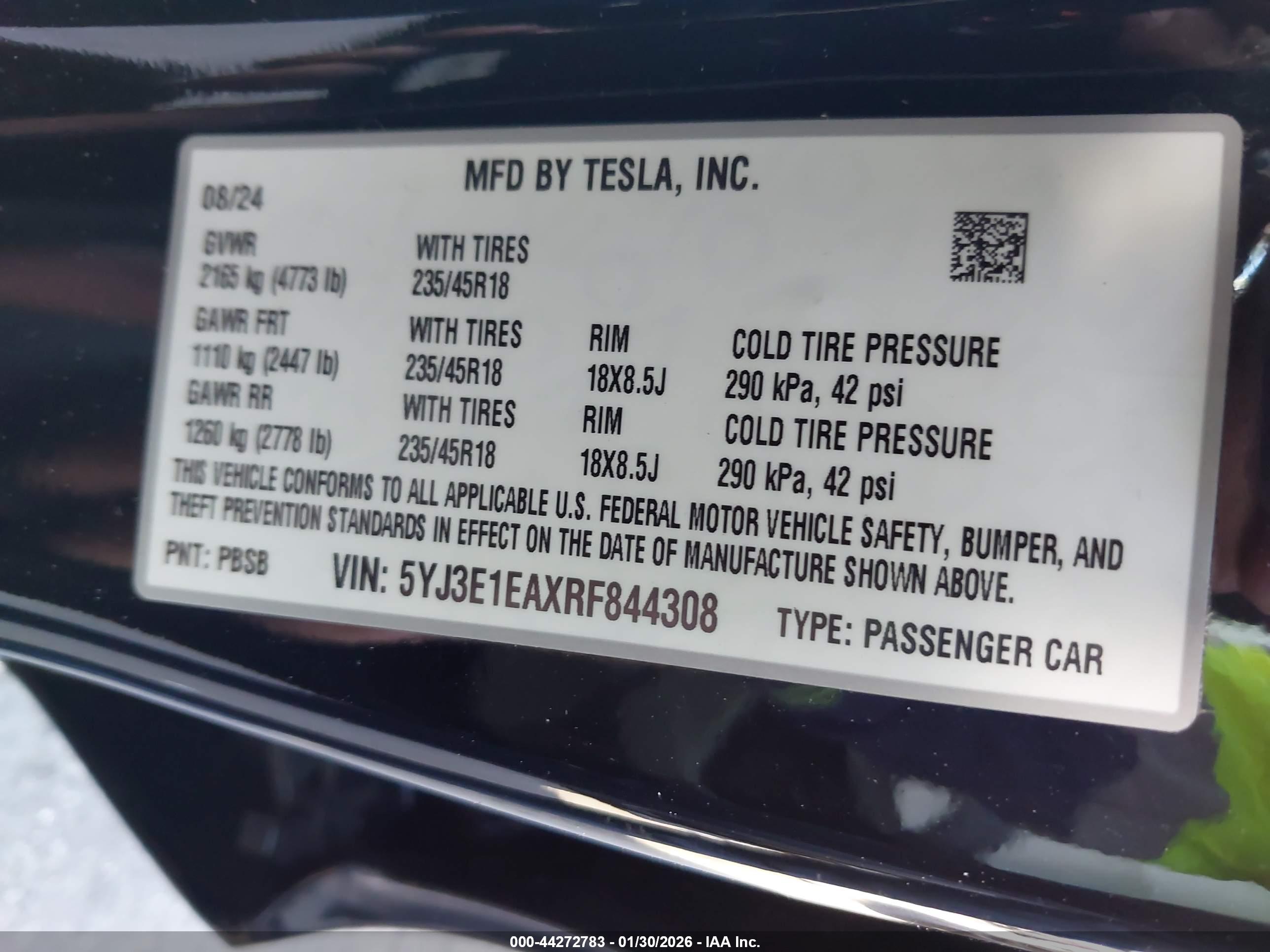 TESLA MODEL image 9