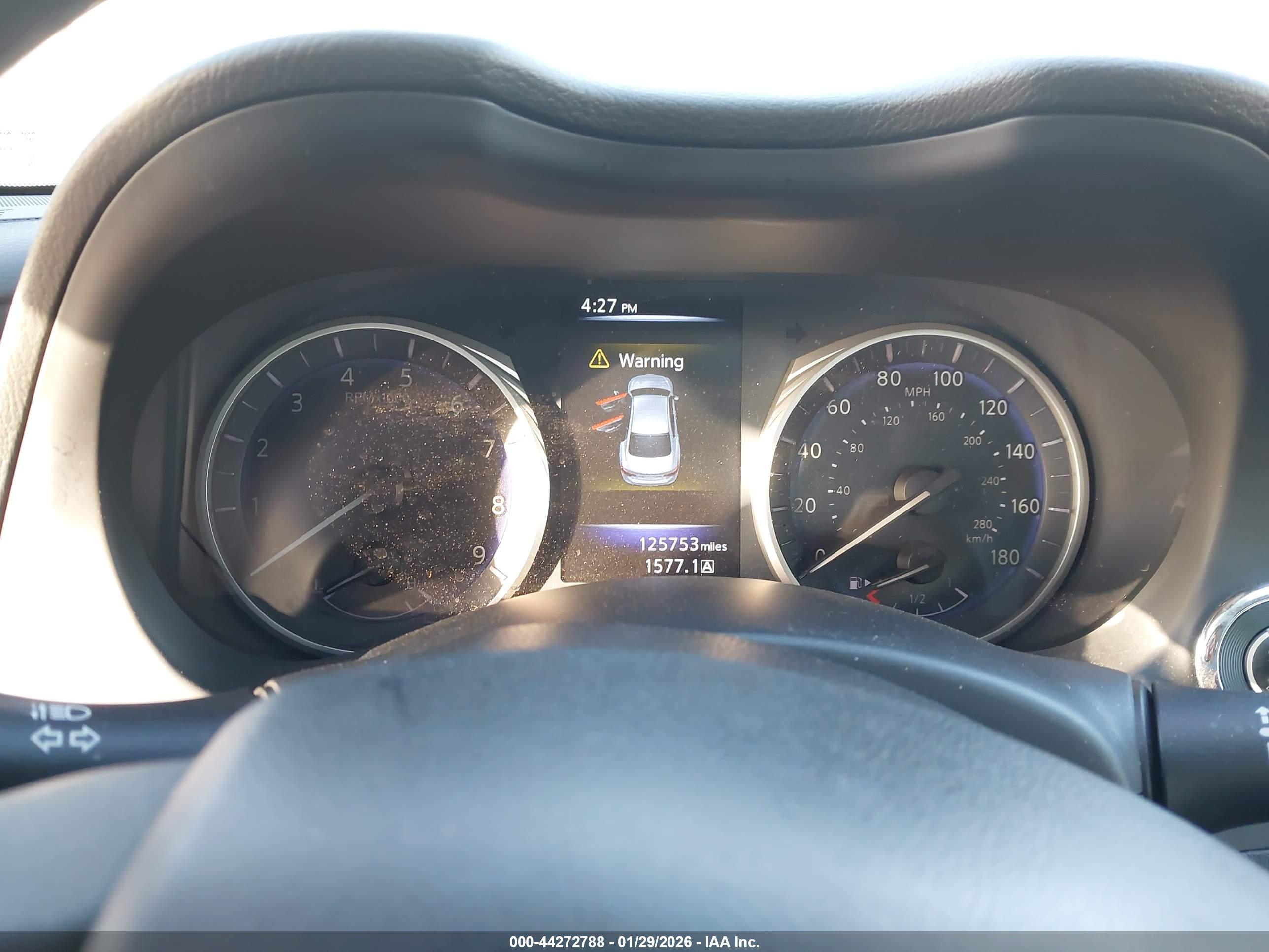 INFINITI Q50 image 7