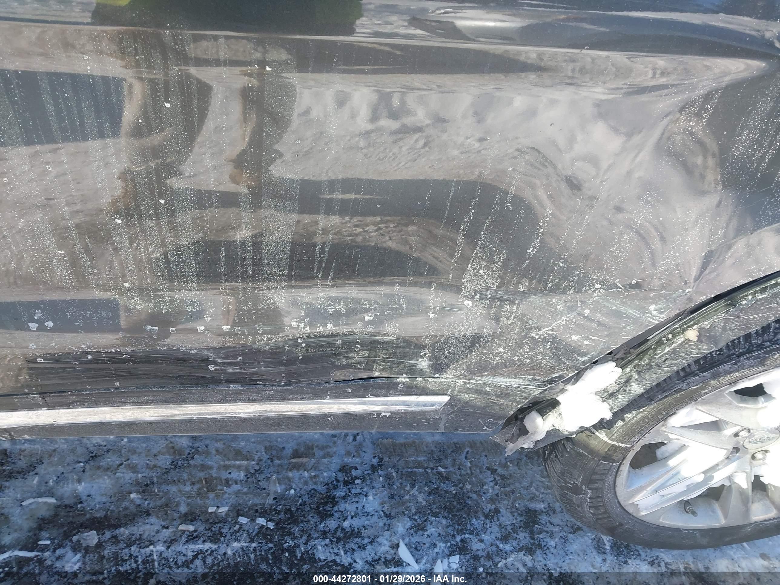 FORD EXPLORER image 6