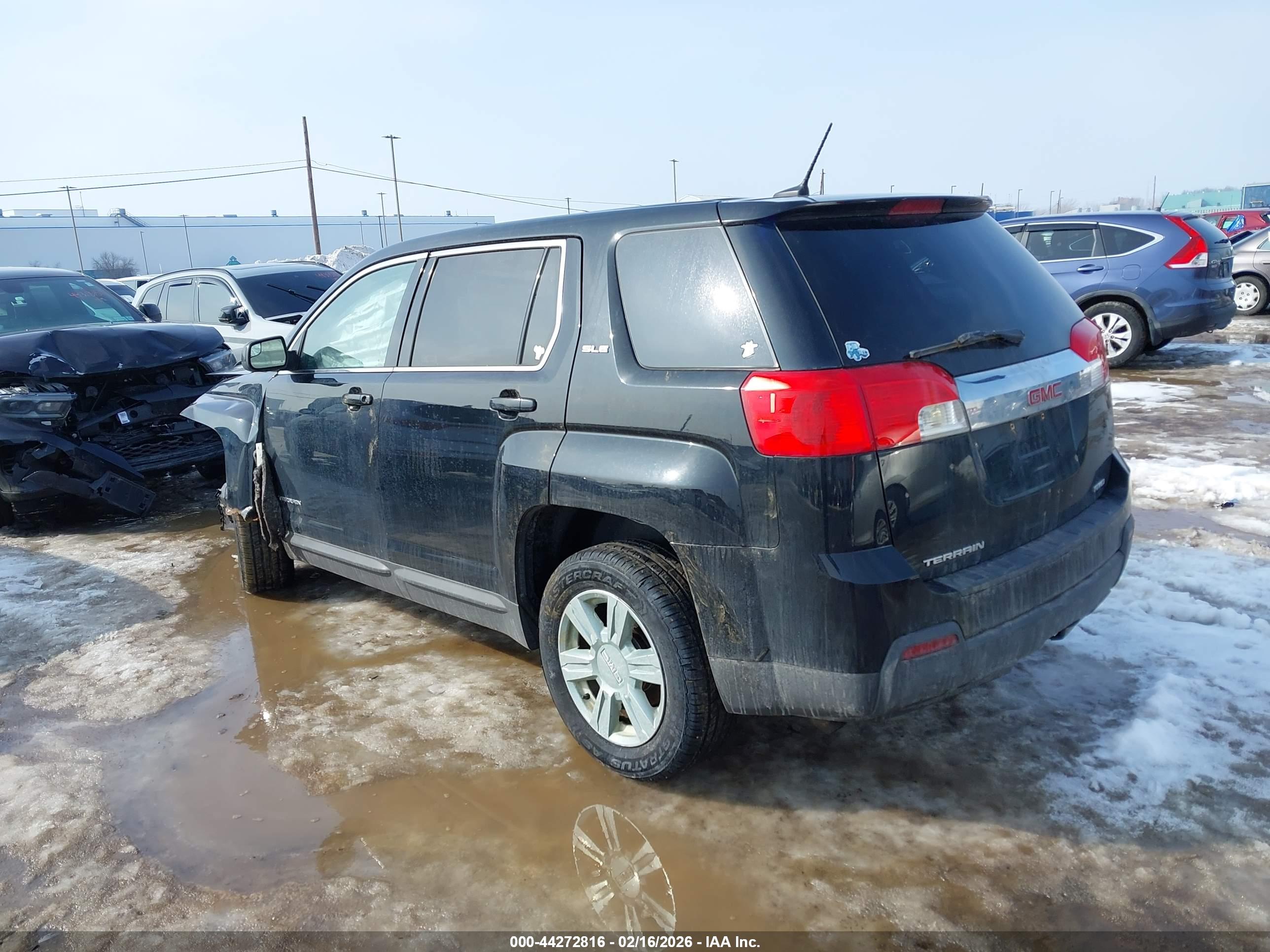 GMC TERRAIN image 3