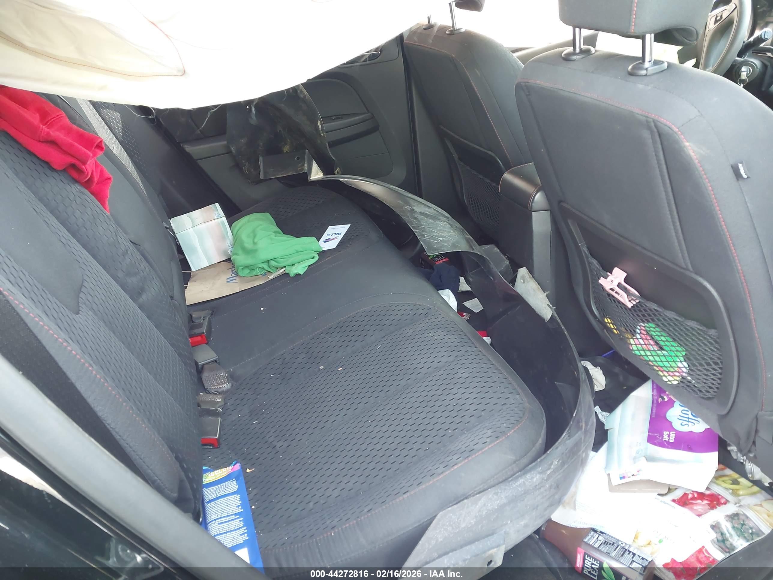 GMC TERRAIN image 8
