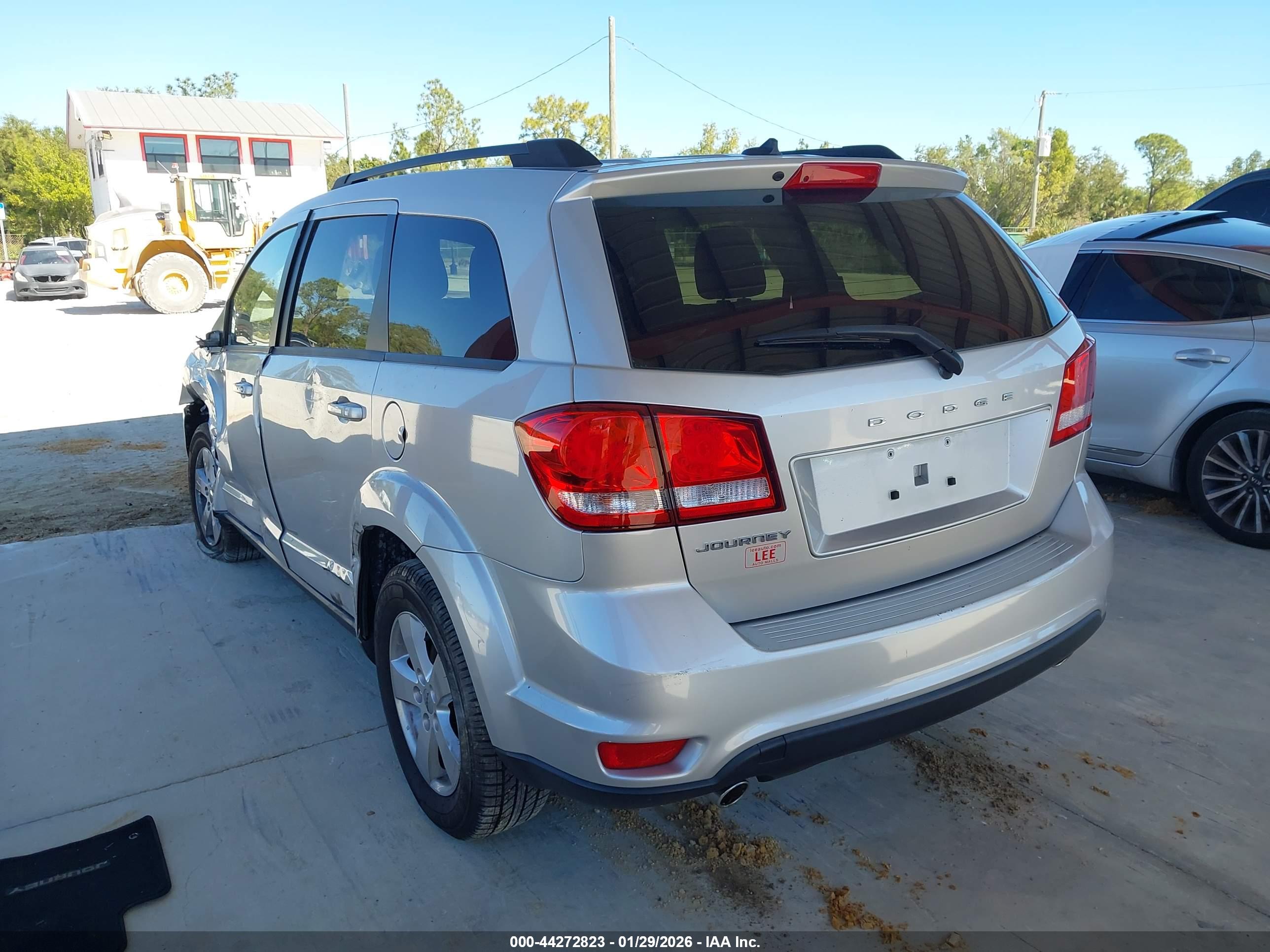 DODGE JOURNEY image 3