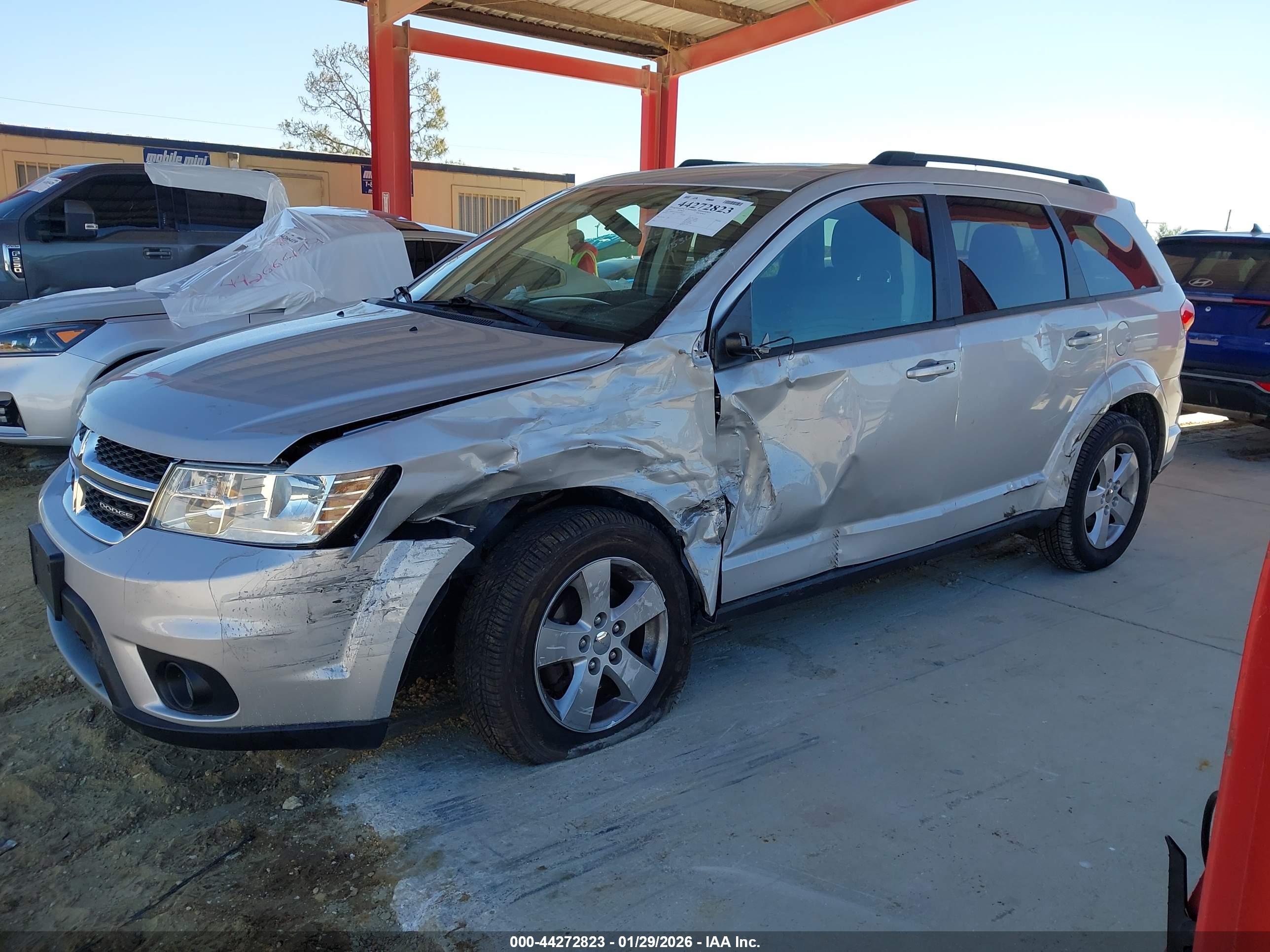 DODGE JOURNEY image 6