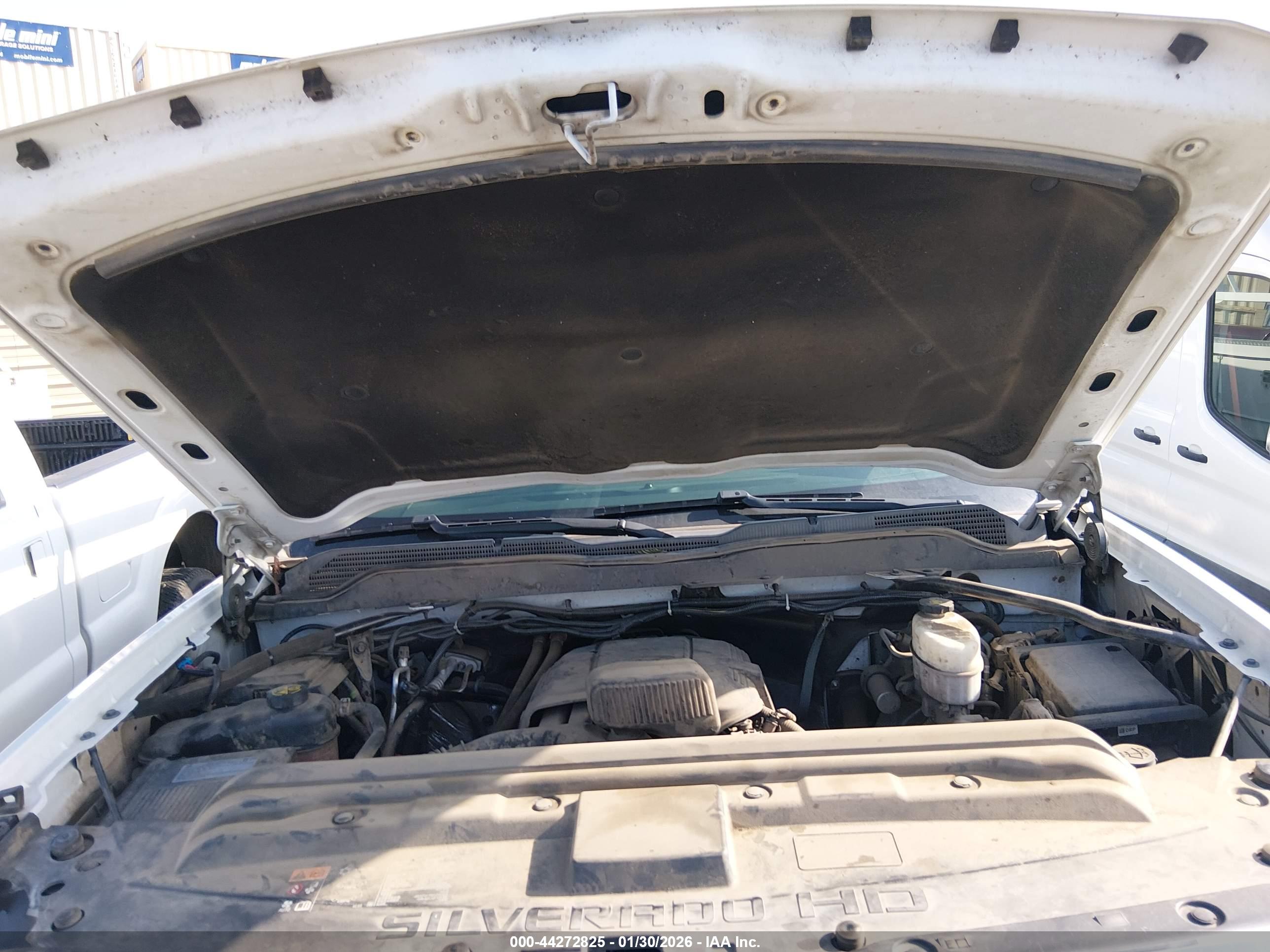 CHEVROLET SILVERADO image 10