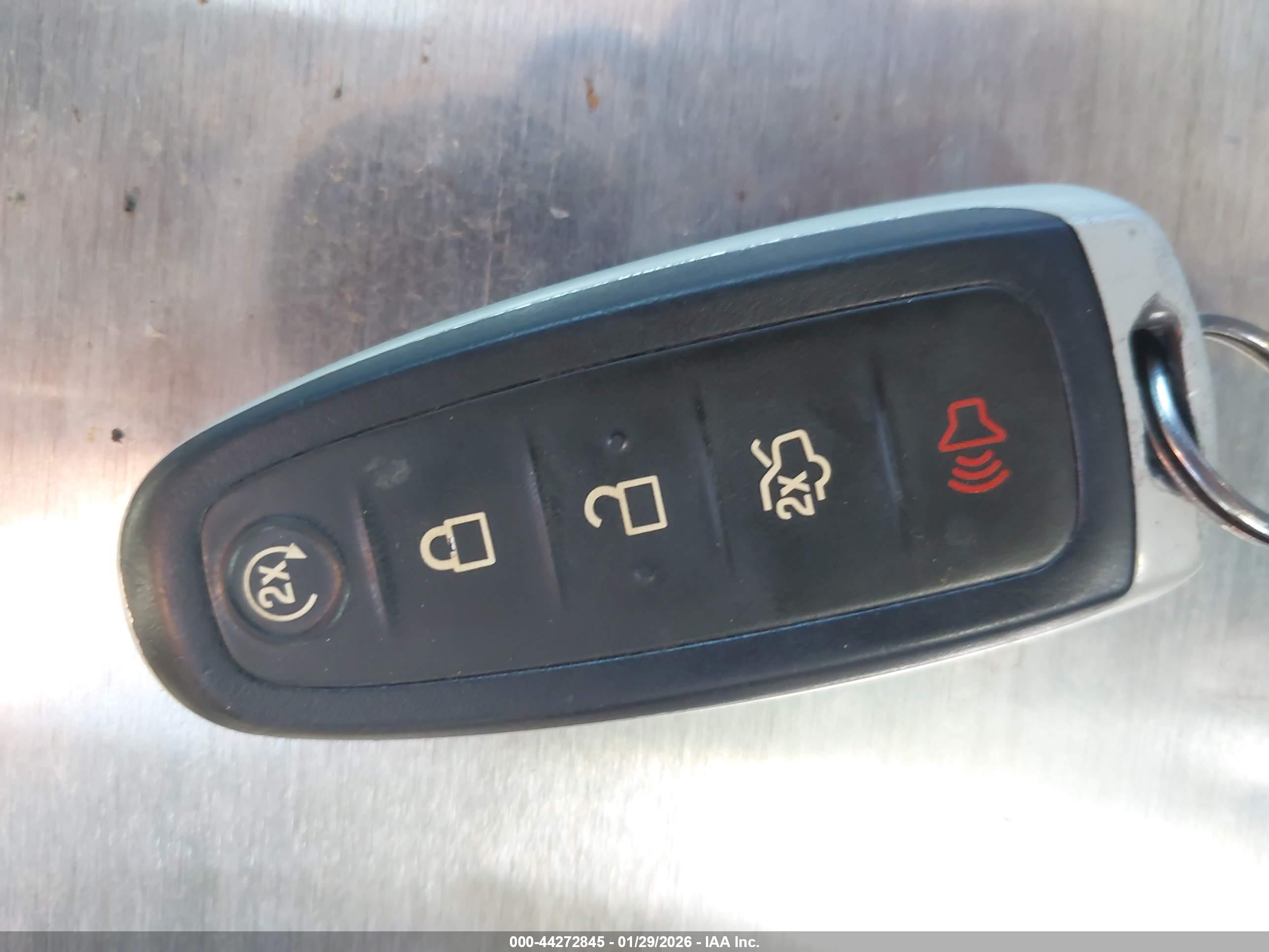 FORD ESCAPE image 11