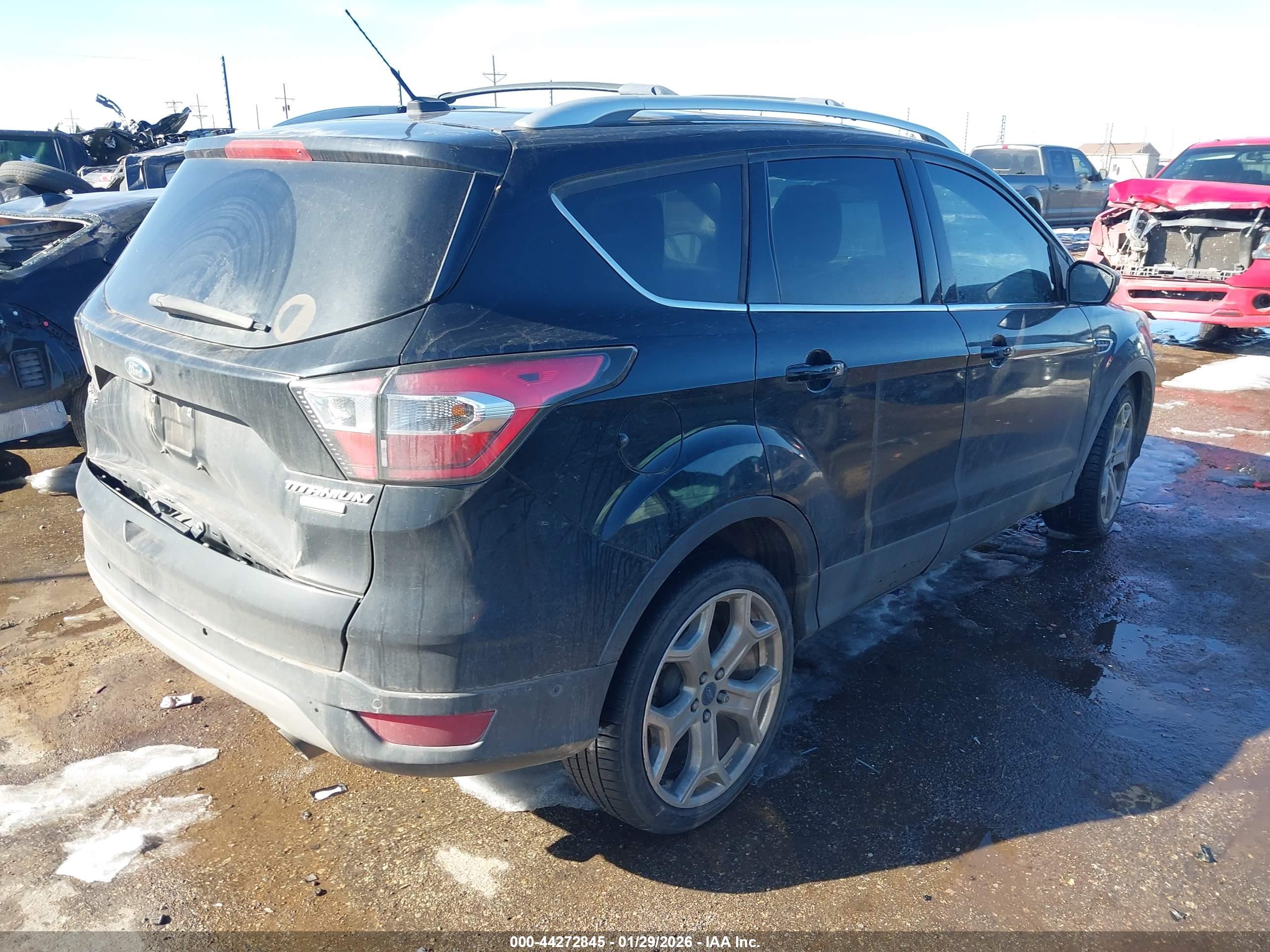 FORD ESCAPE image 4