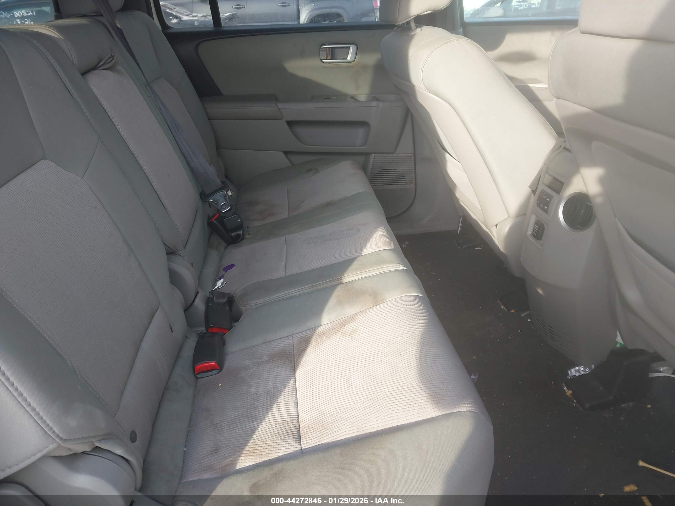 HONDA PILOT image 8
