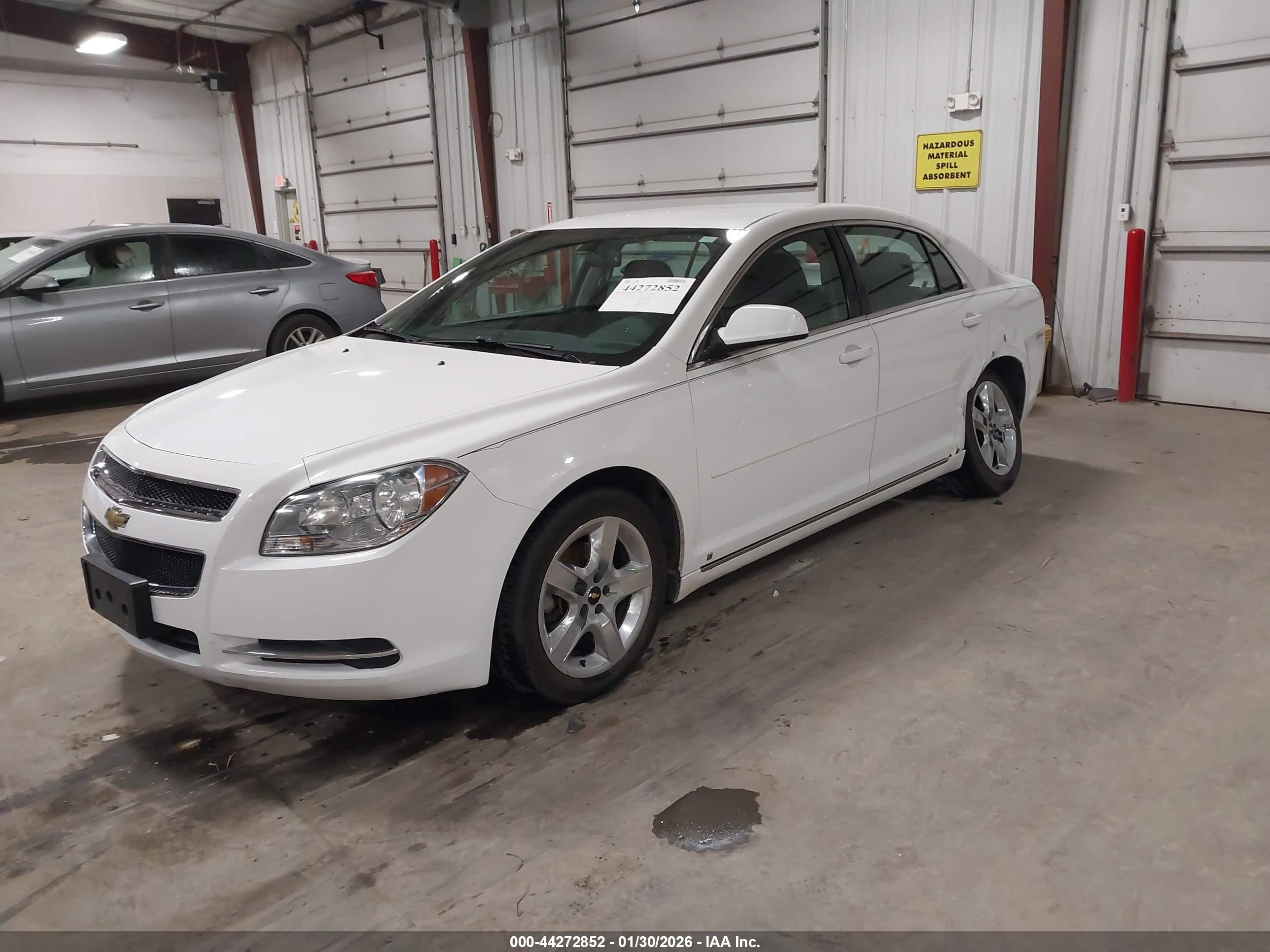 CHEVROLET MALIBU image 2