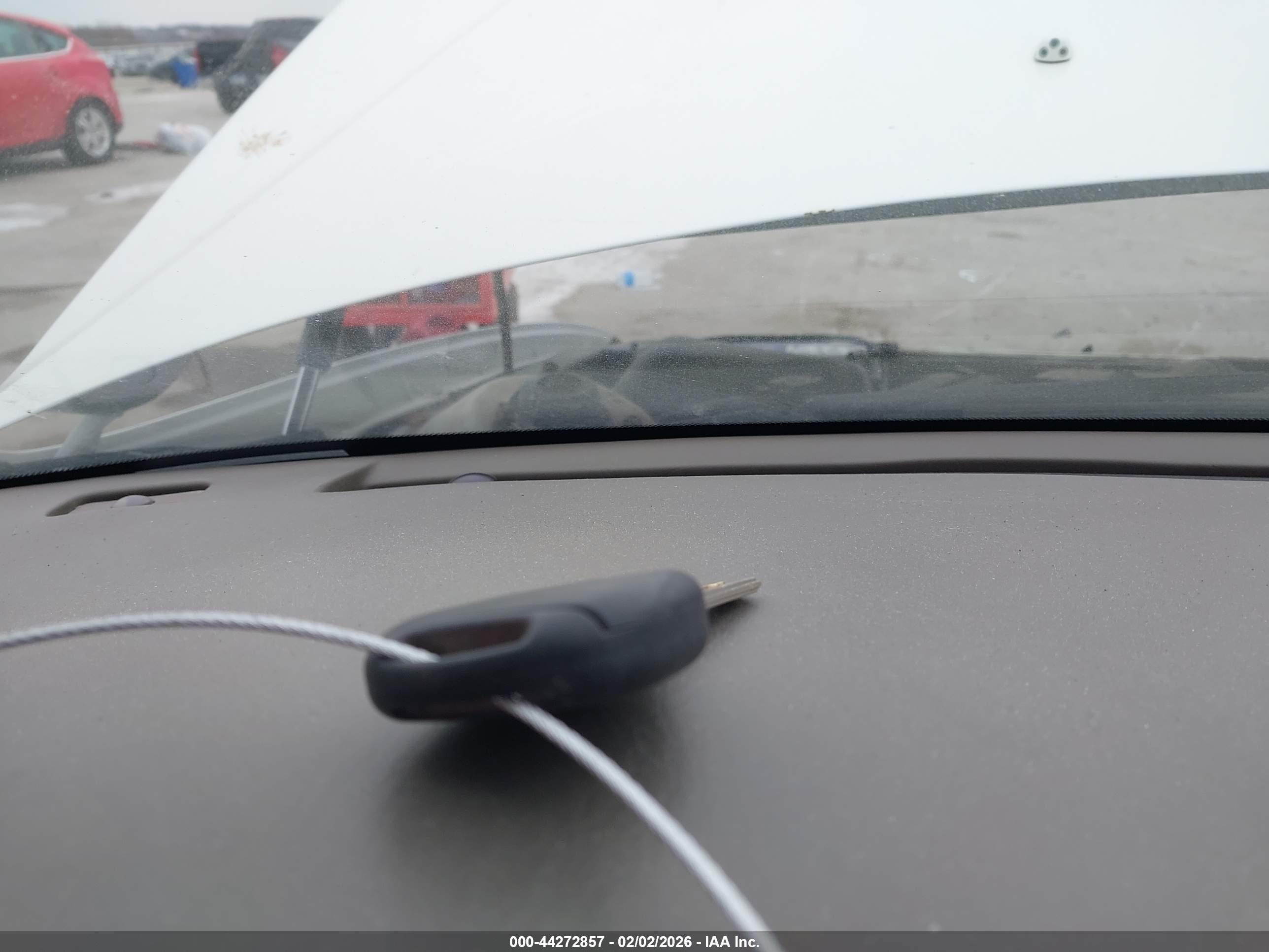 LEXUS ES image 11