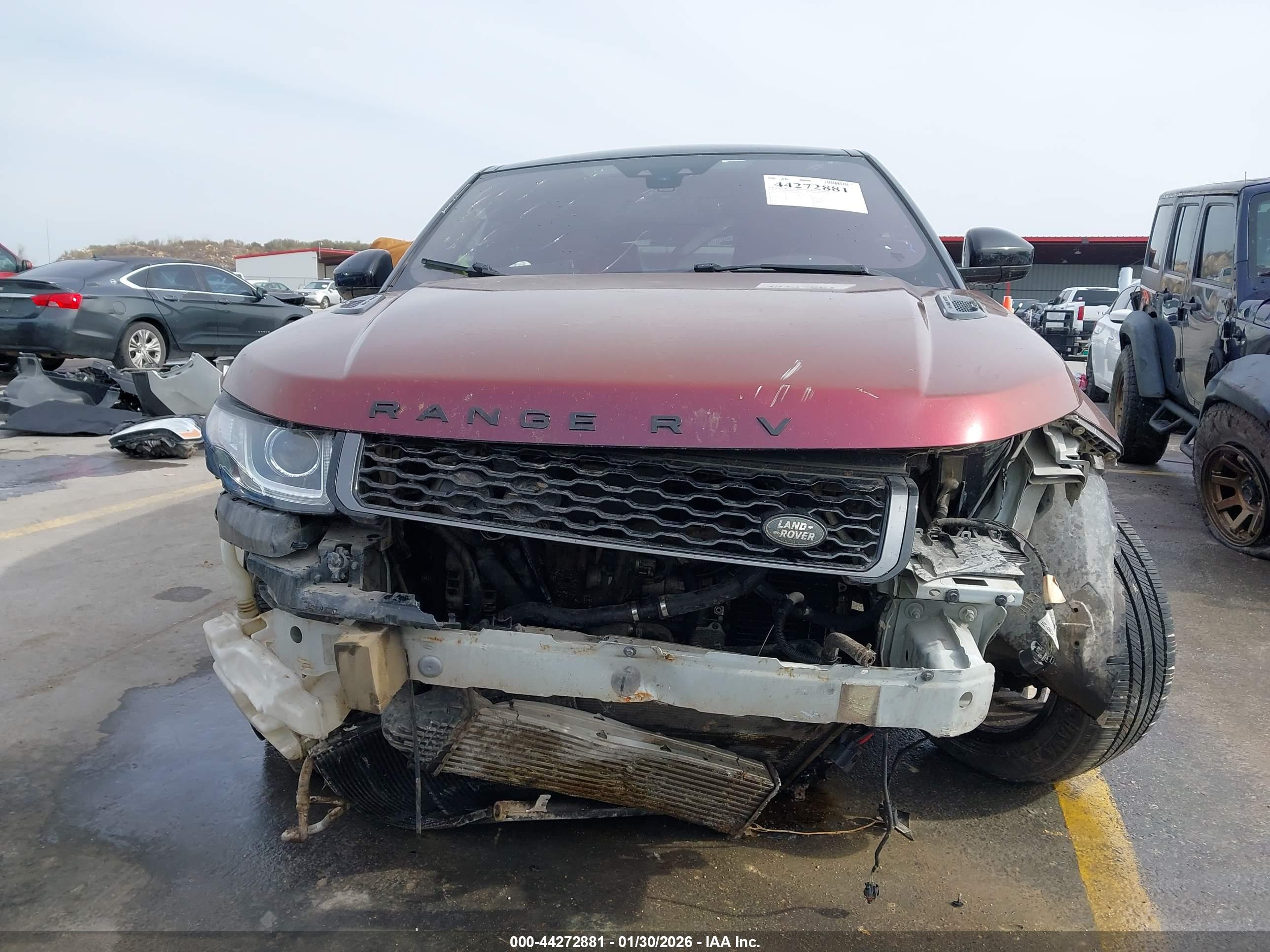 LAND ROVER image 6