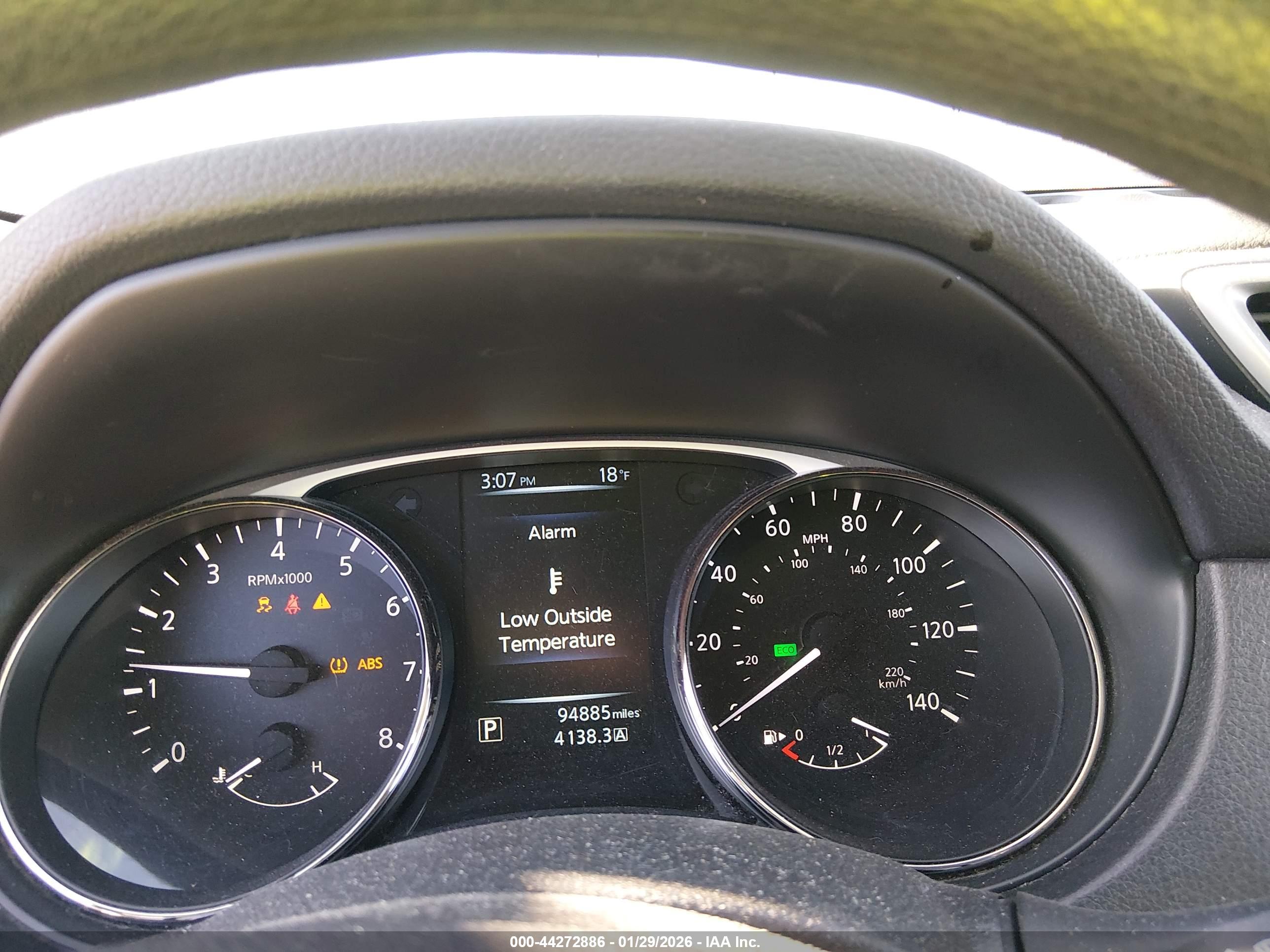 NISSAN ROGUE image 7
