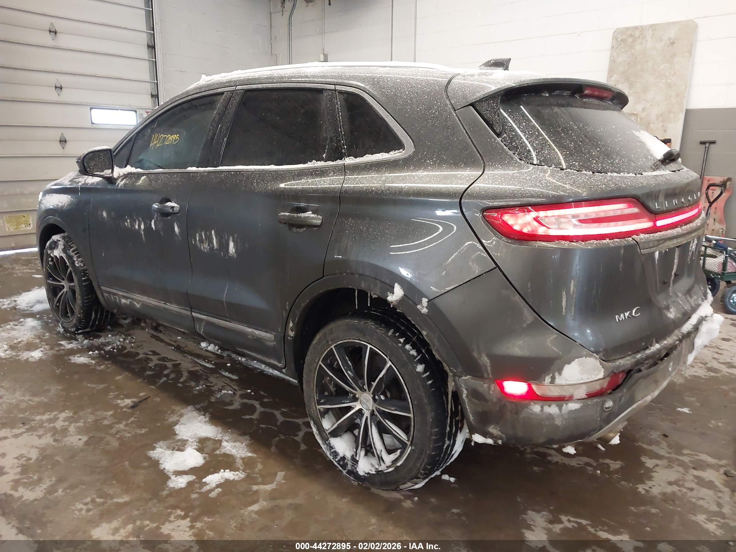 LINCOLN MKC image 3