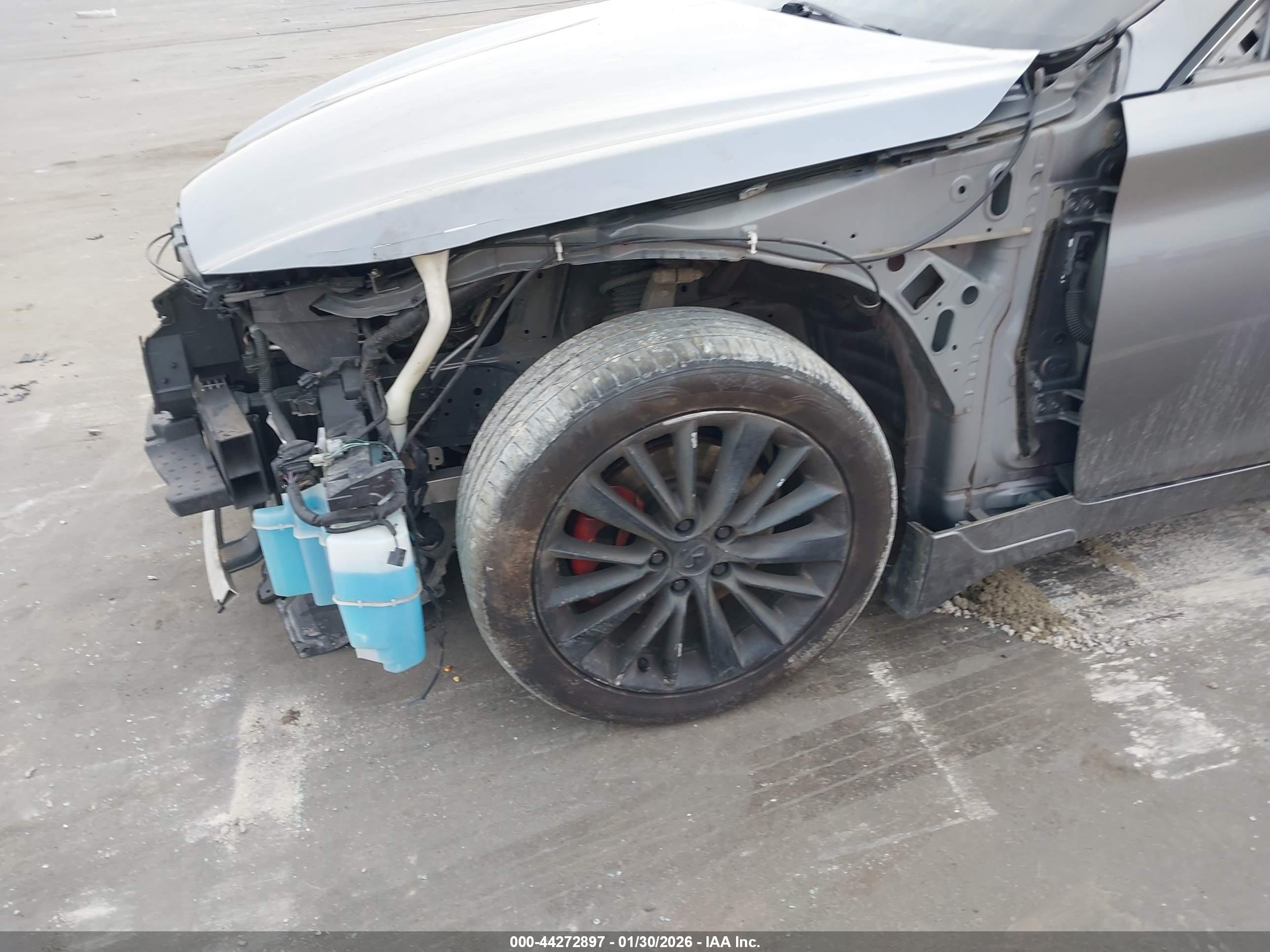 INFINITI Q50 image 6