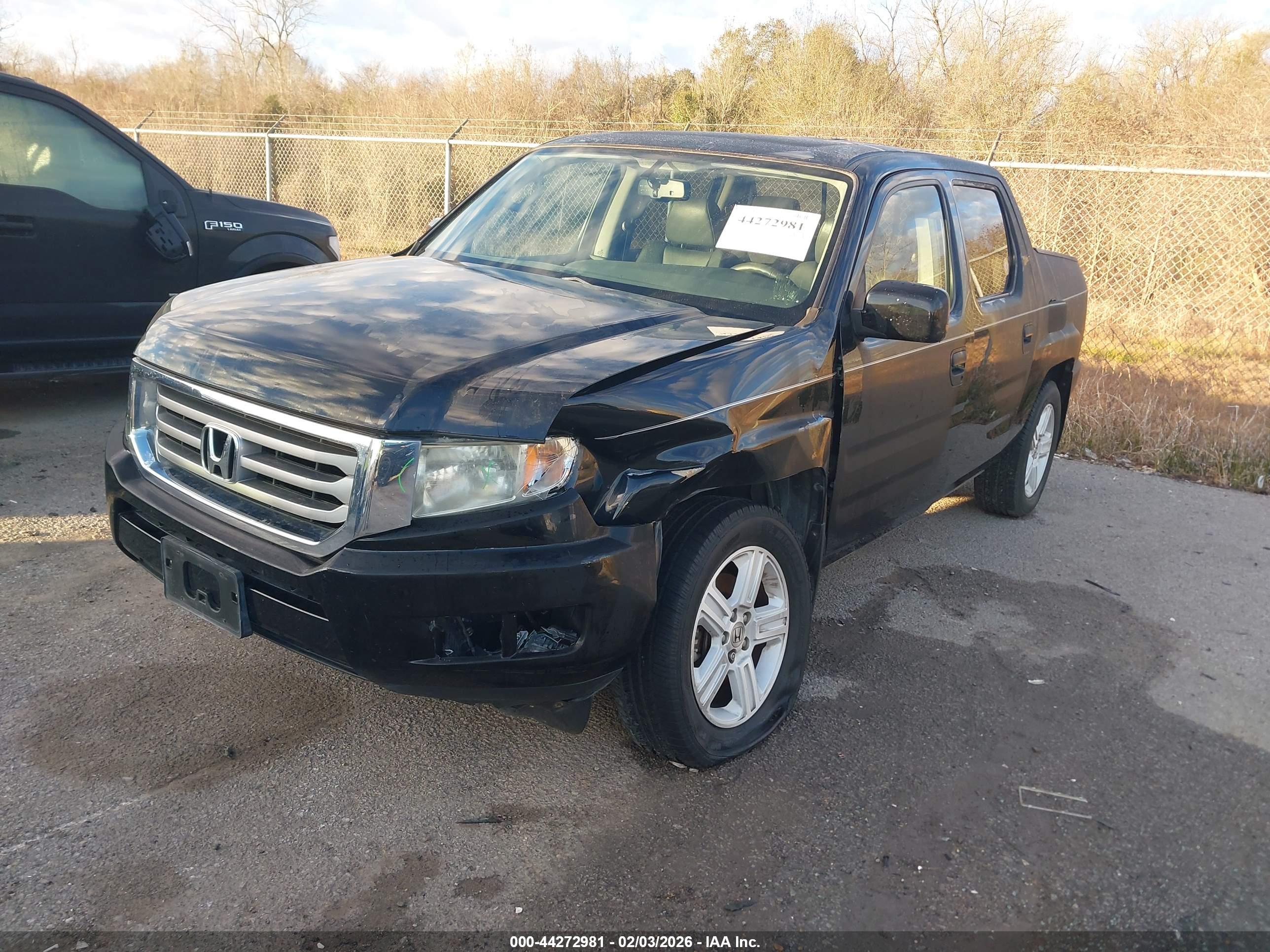 HONDA RIDGELINE image 2