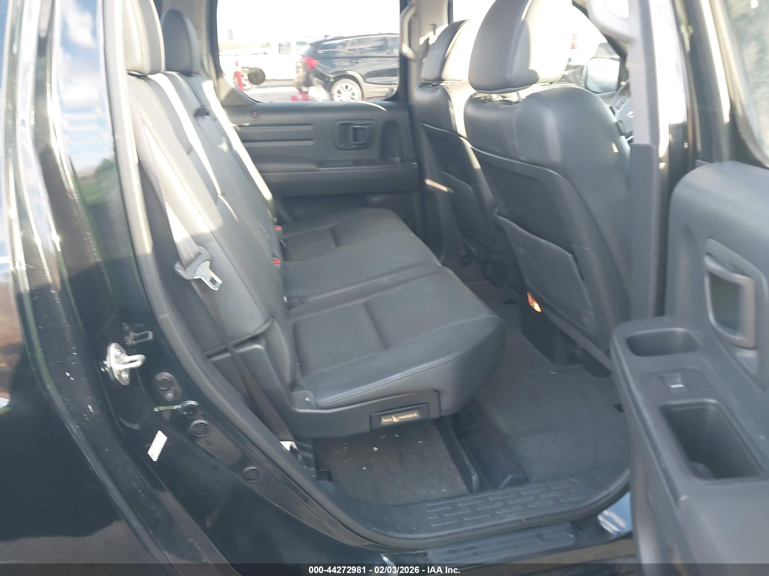 HONDA RIDGELINE image 8
