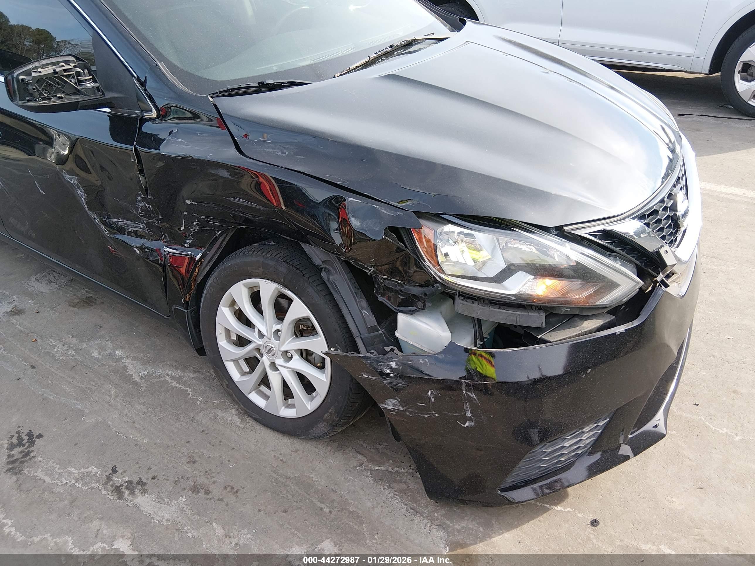 NISSAN SENTRA image 6