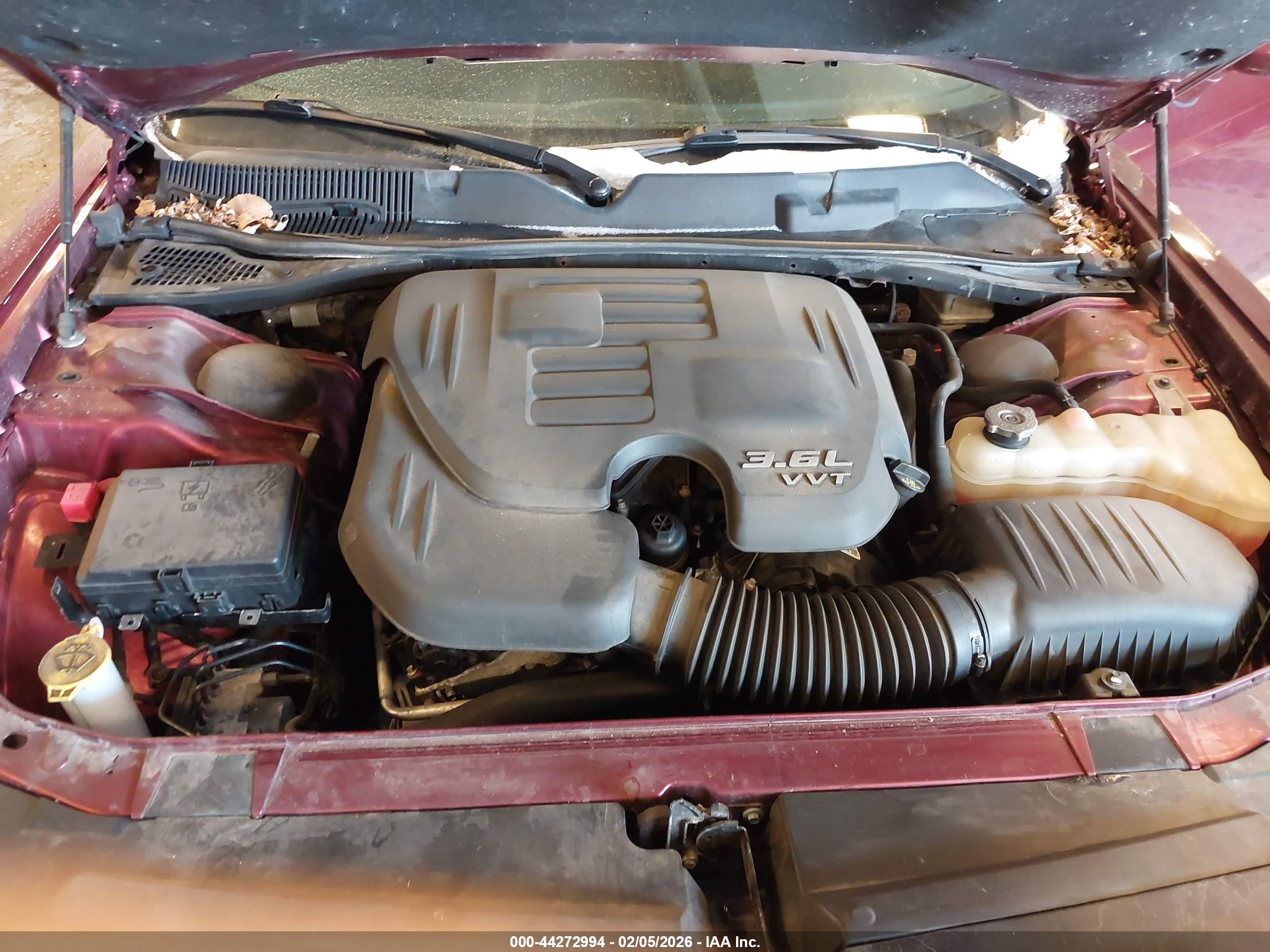 DODGE CHALLENGER image 10