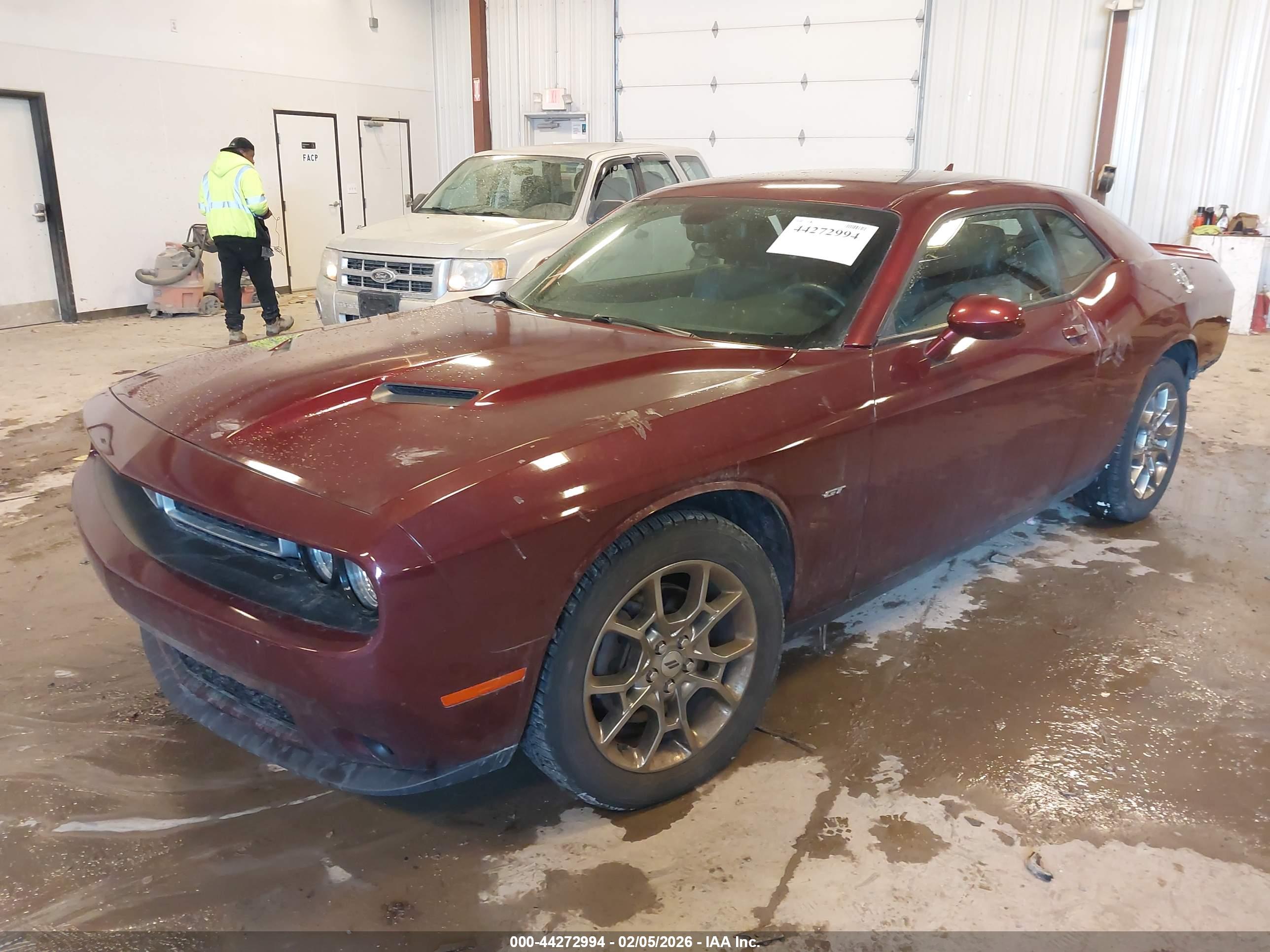 DODGE CHALLENGER image 2