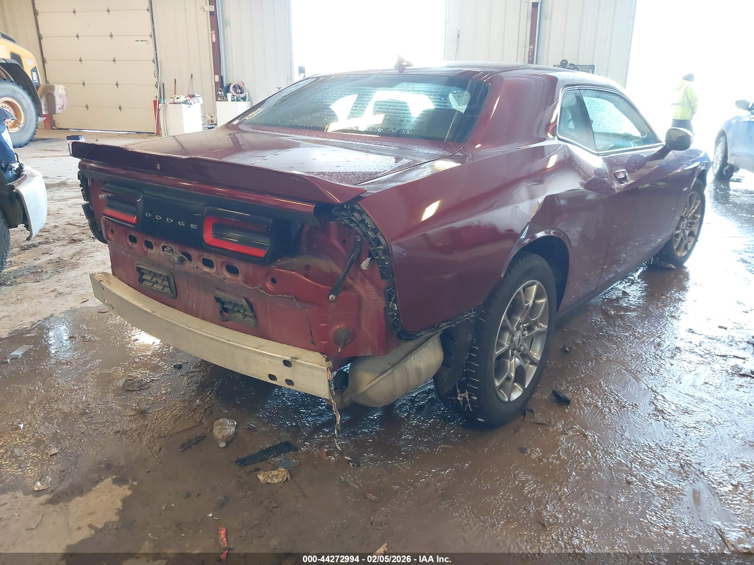 DODGE CHALLENGER image 6