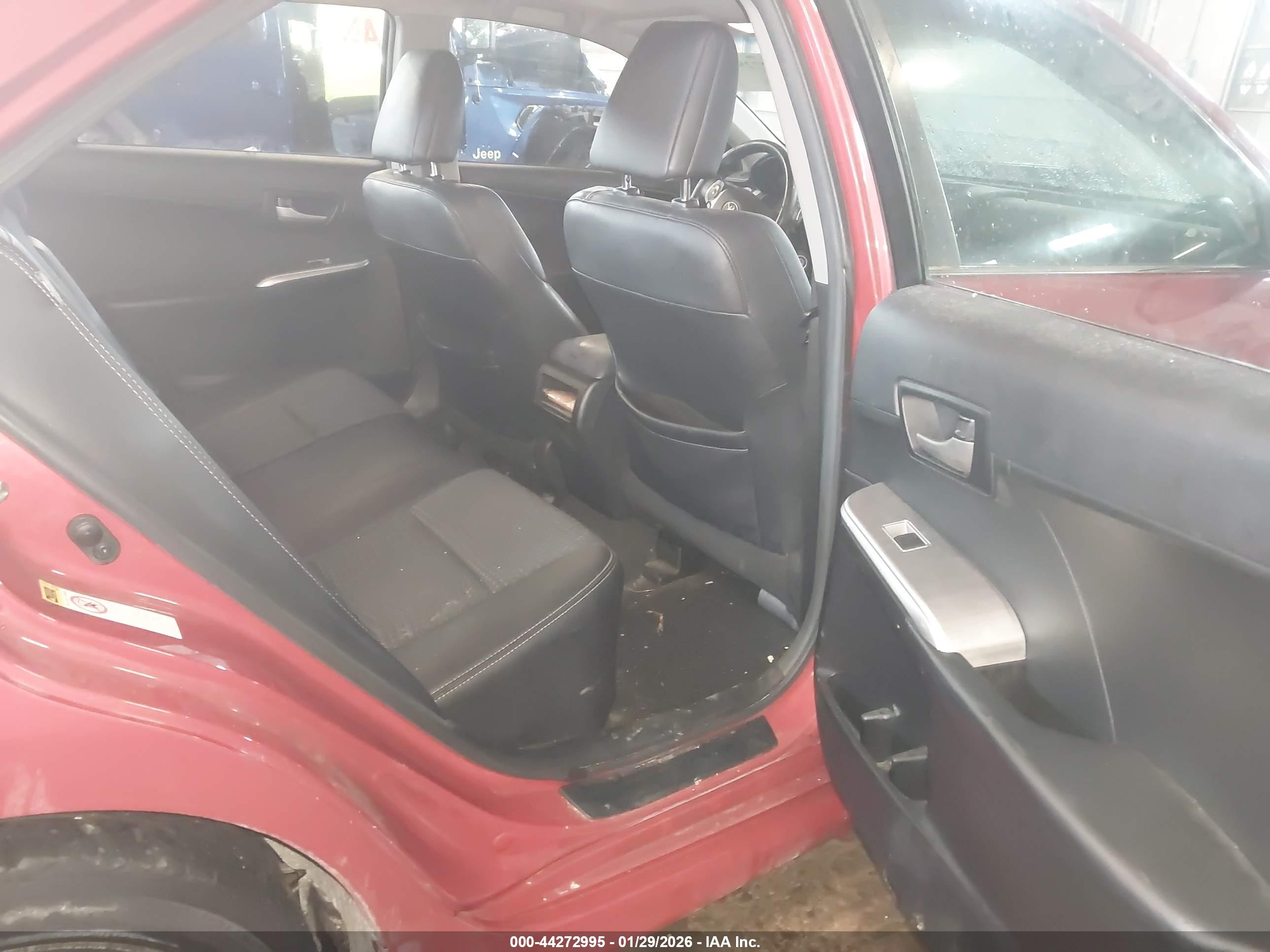 TOYOTA CAMRY image 8