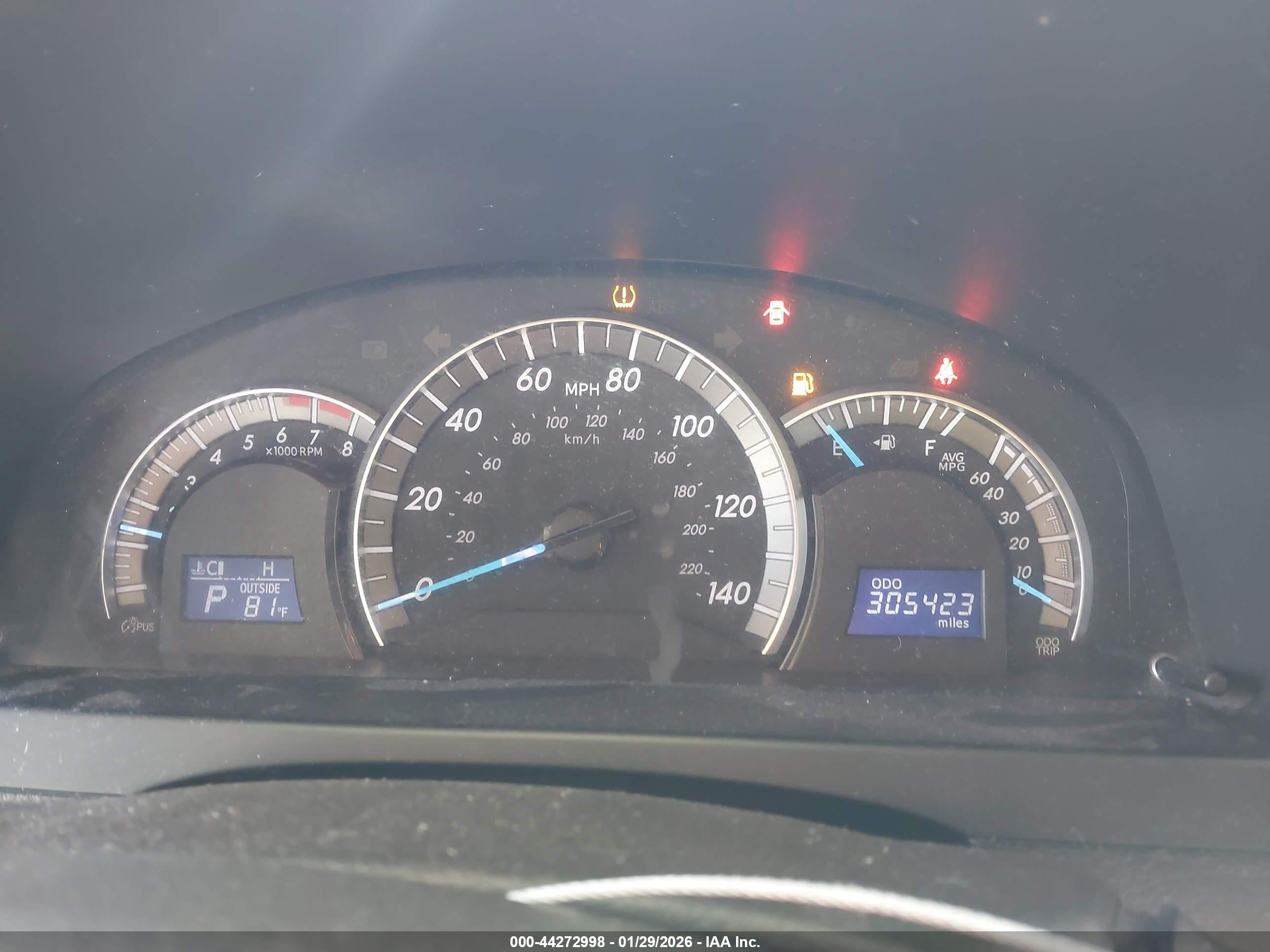 TOYOTA CAMRY image 7