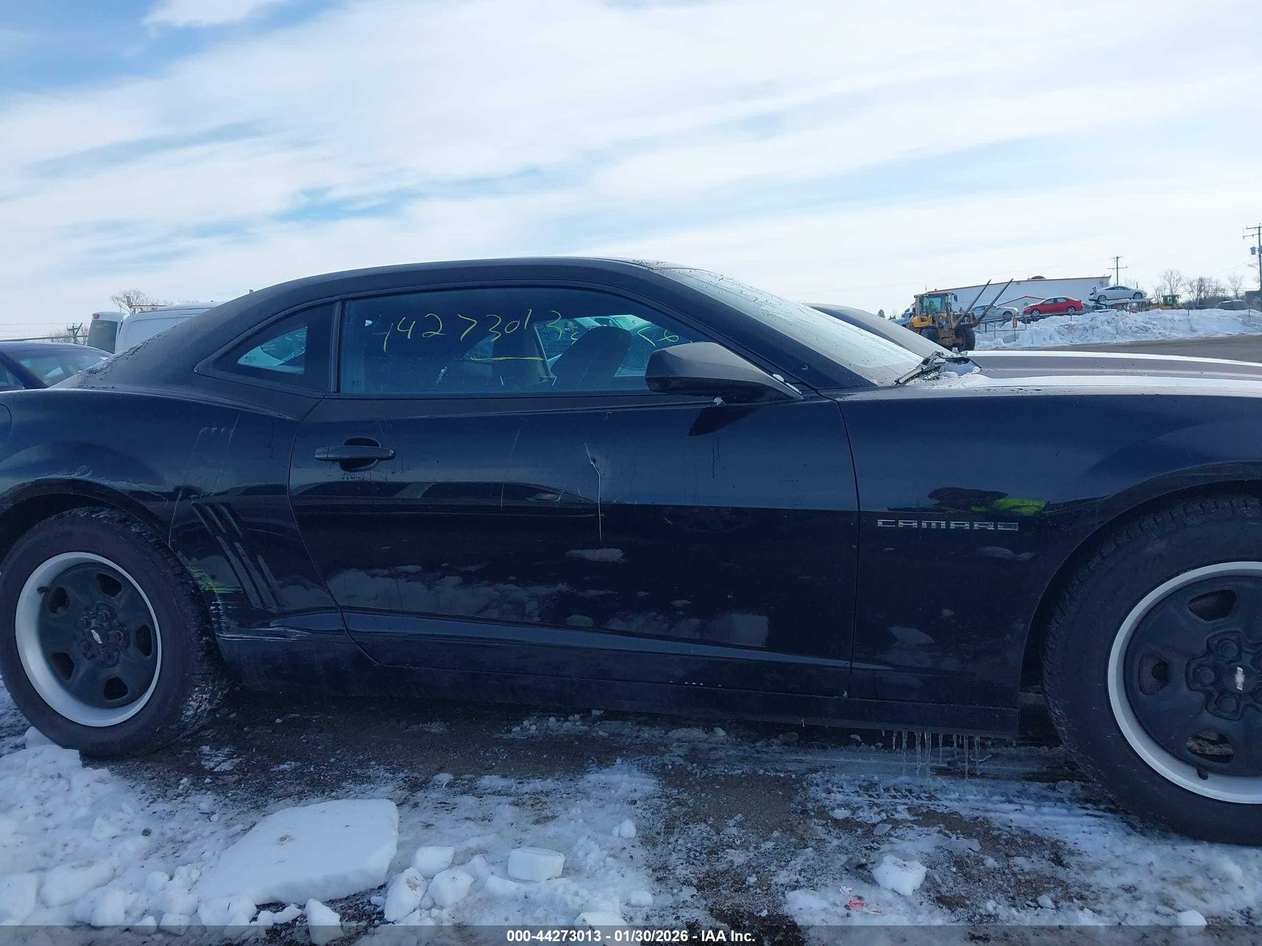 CHEVROLET CAMARO image 6