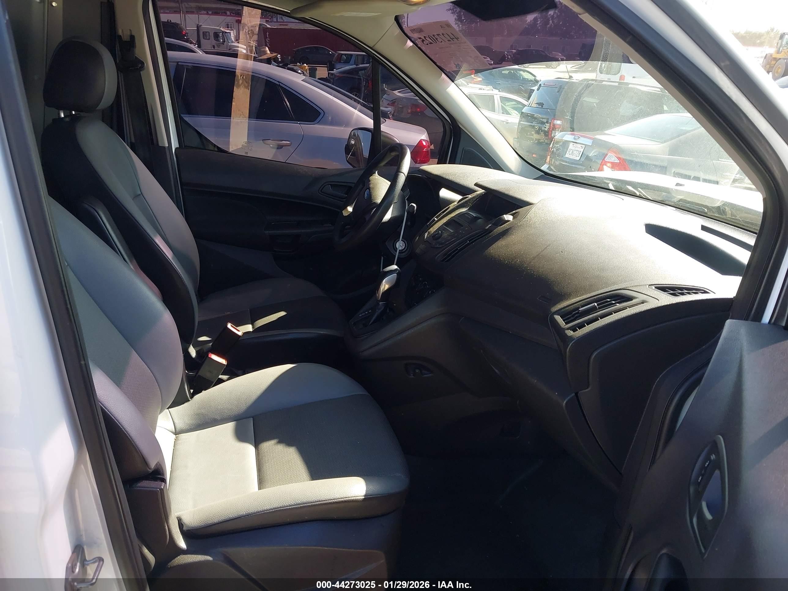 FORD TRANSIT image 5