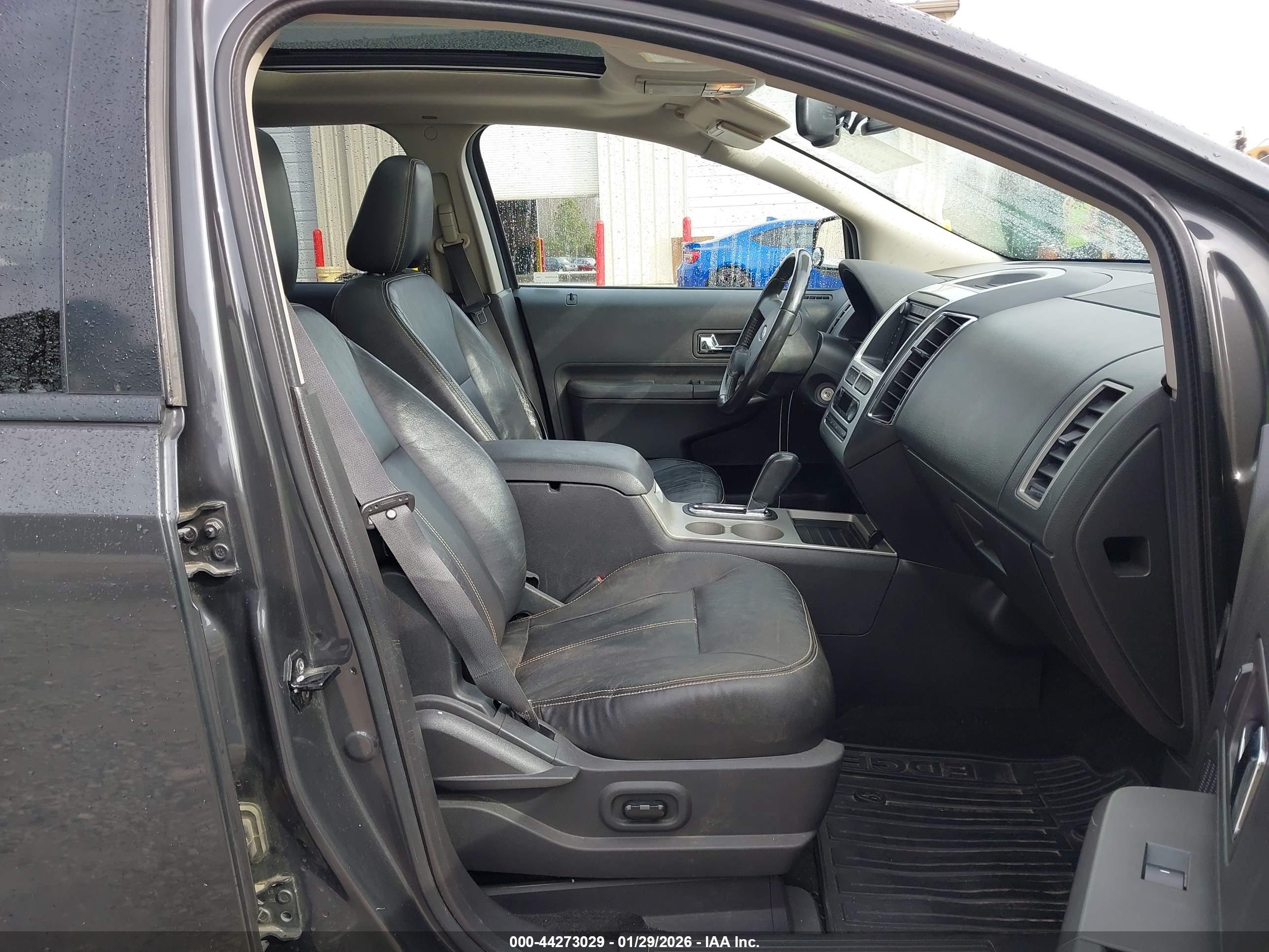 FORD EDGE image 5