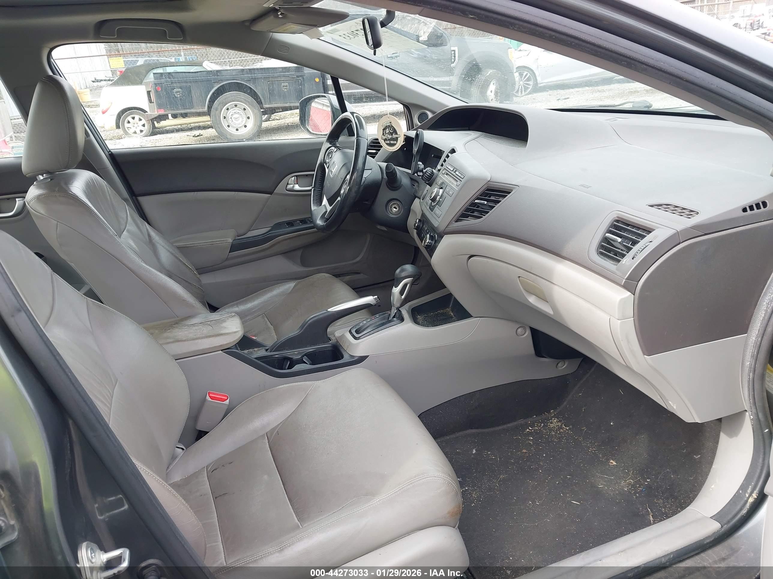 HONDA CIVIC image 5
