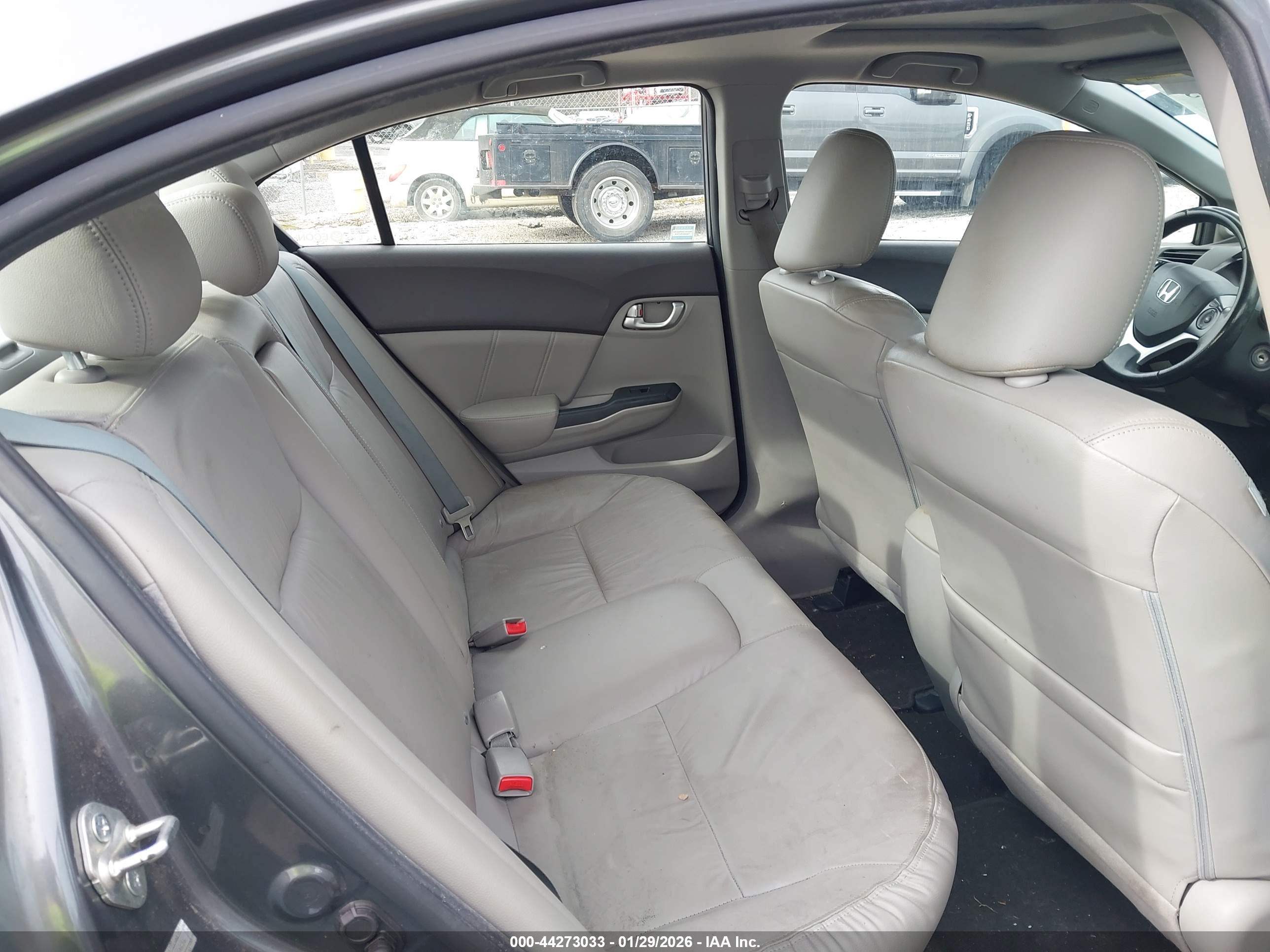 HONDA CIVIC image 8