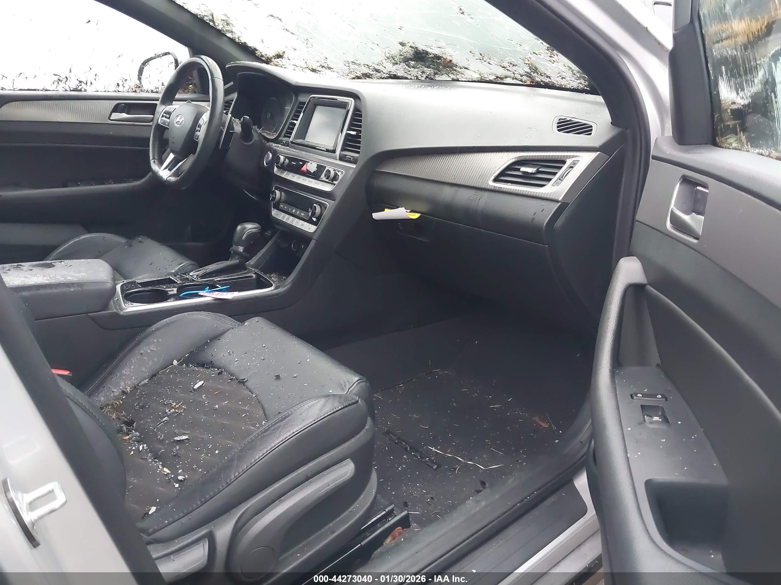 HYUNDAI SONATA image 5