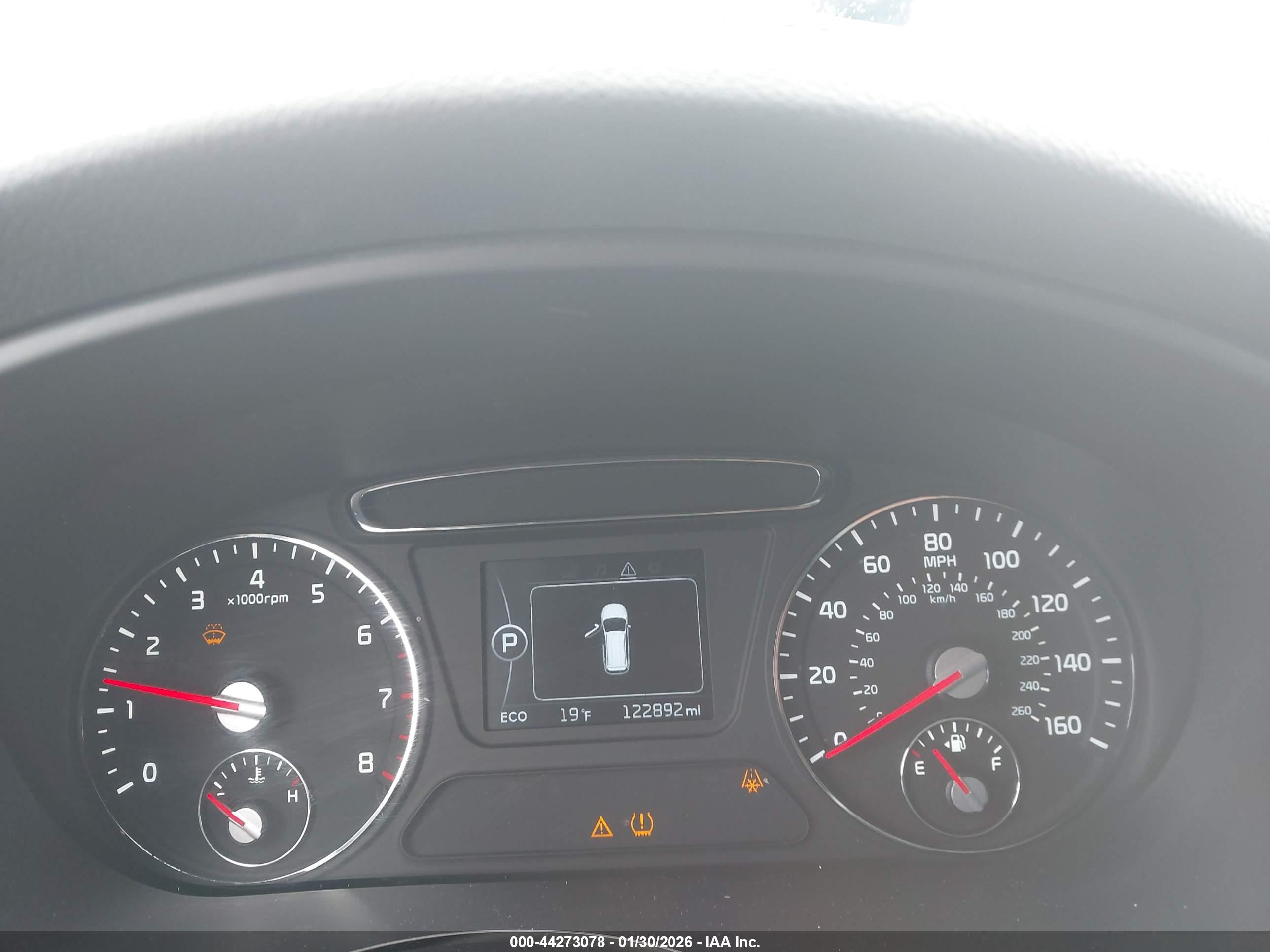 KIA SORENTO image 7